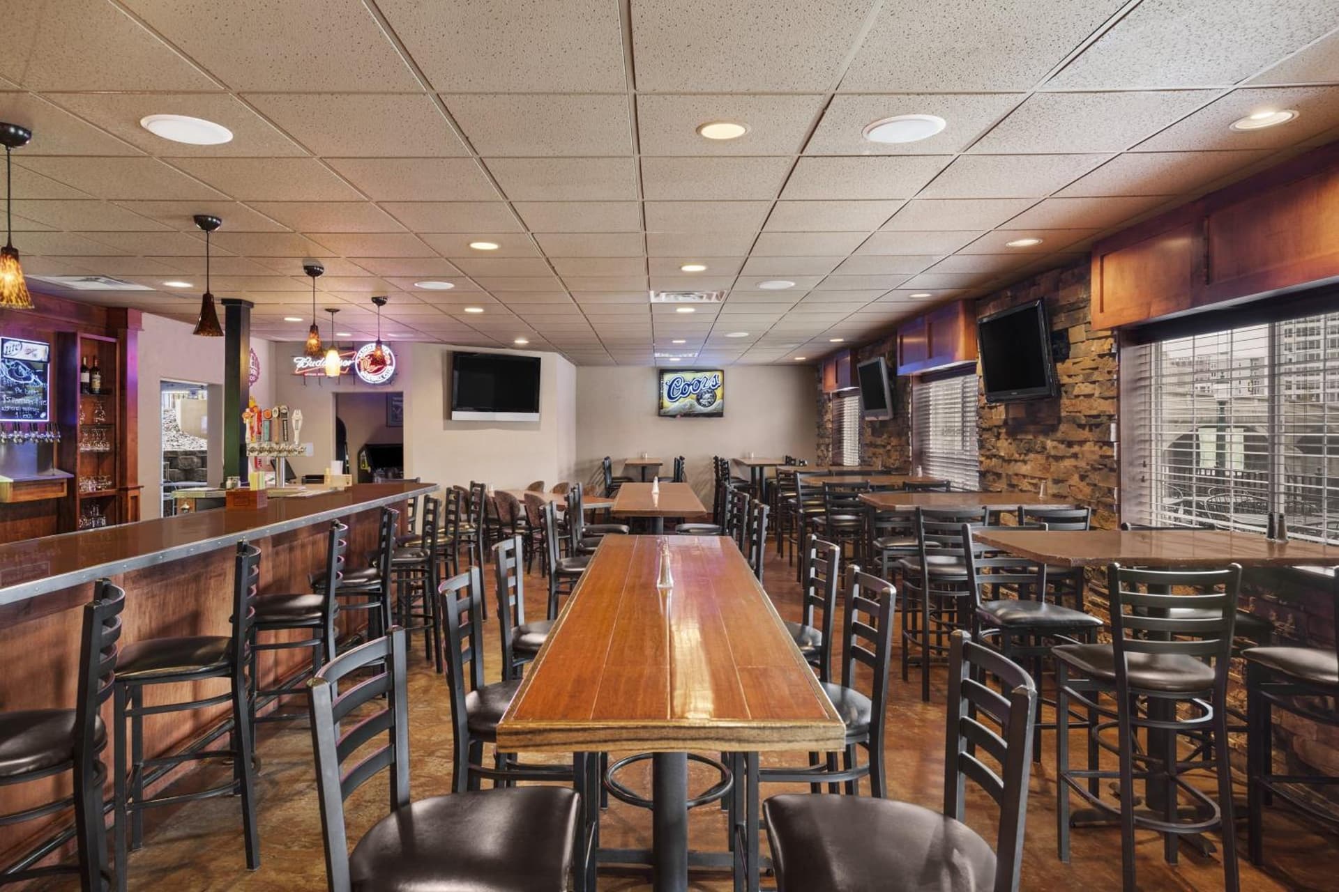 Country Inn & Suites by Radisson, Sioux Falls property views in Sioux Falls, SD — gallery photo 3