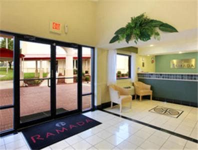 Ramada by Wyndham Columbia gallery photo in Columbia, MO — image 7