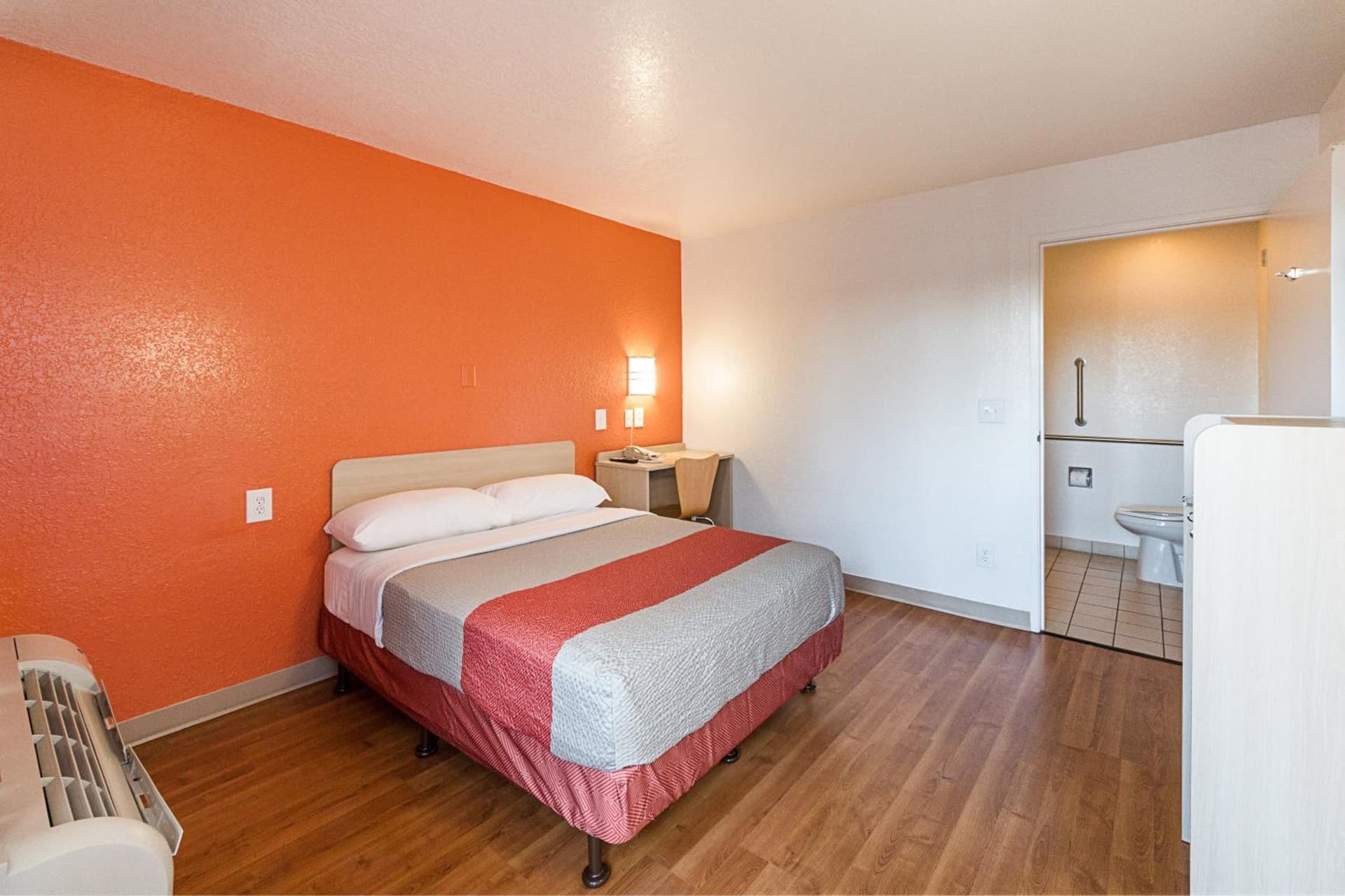 Motel 6-Mcallen, TX gallery photo in McAllen, TX — image 8