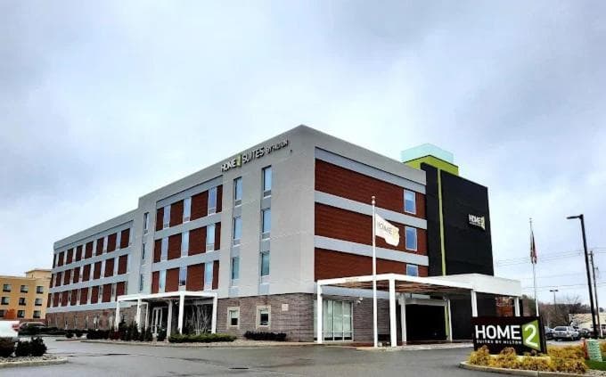 Home2 Suites By Hilton Elkhart interior in Elkhart, IN — gallery photo 2