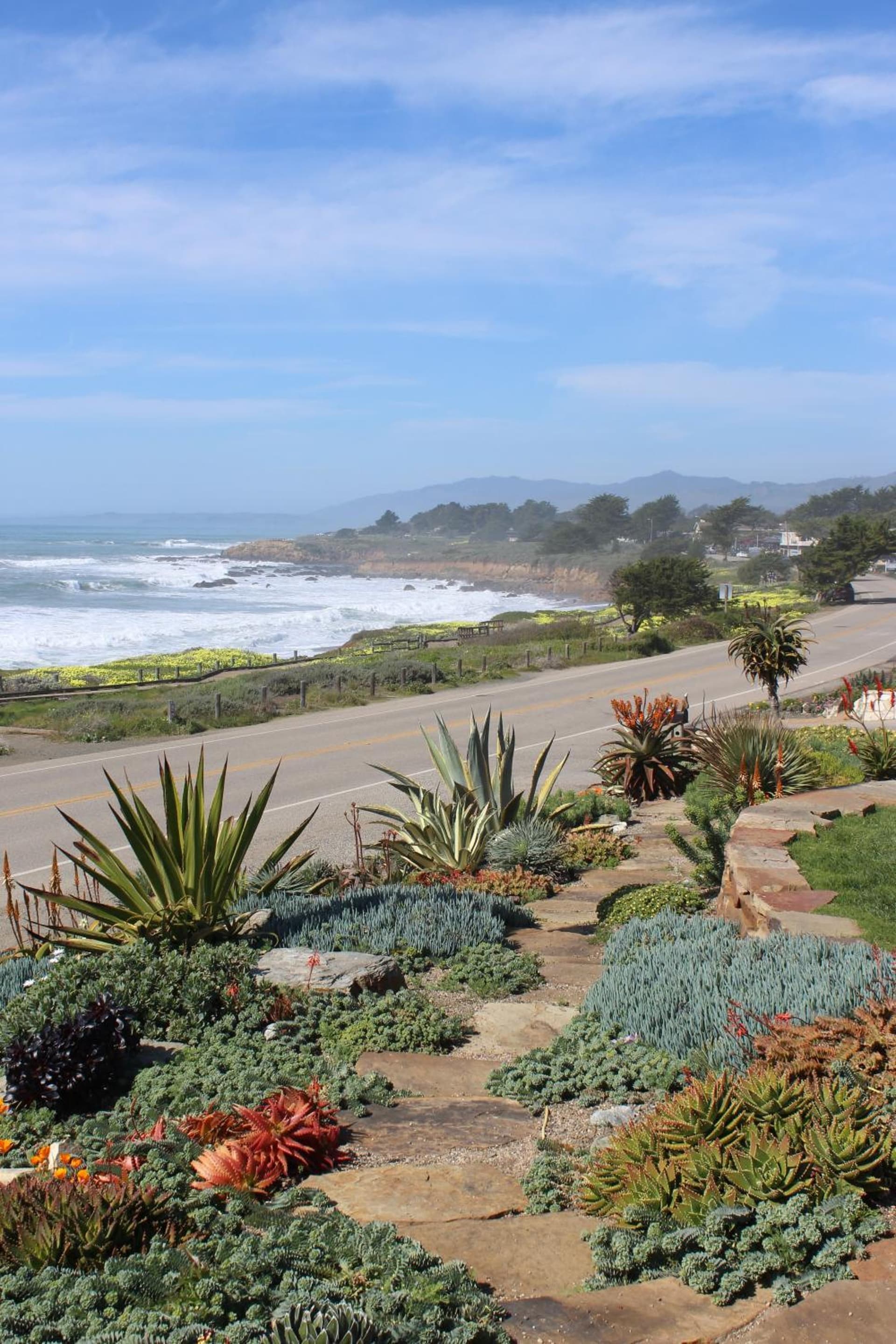 Cambria Shores Inn gallery photo in Cambria, CA — image 90