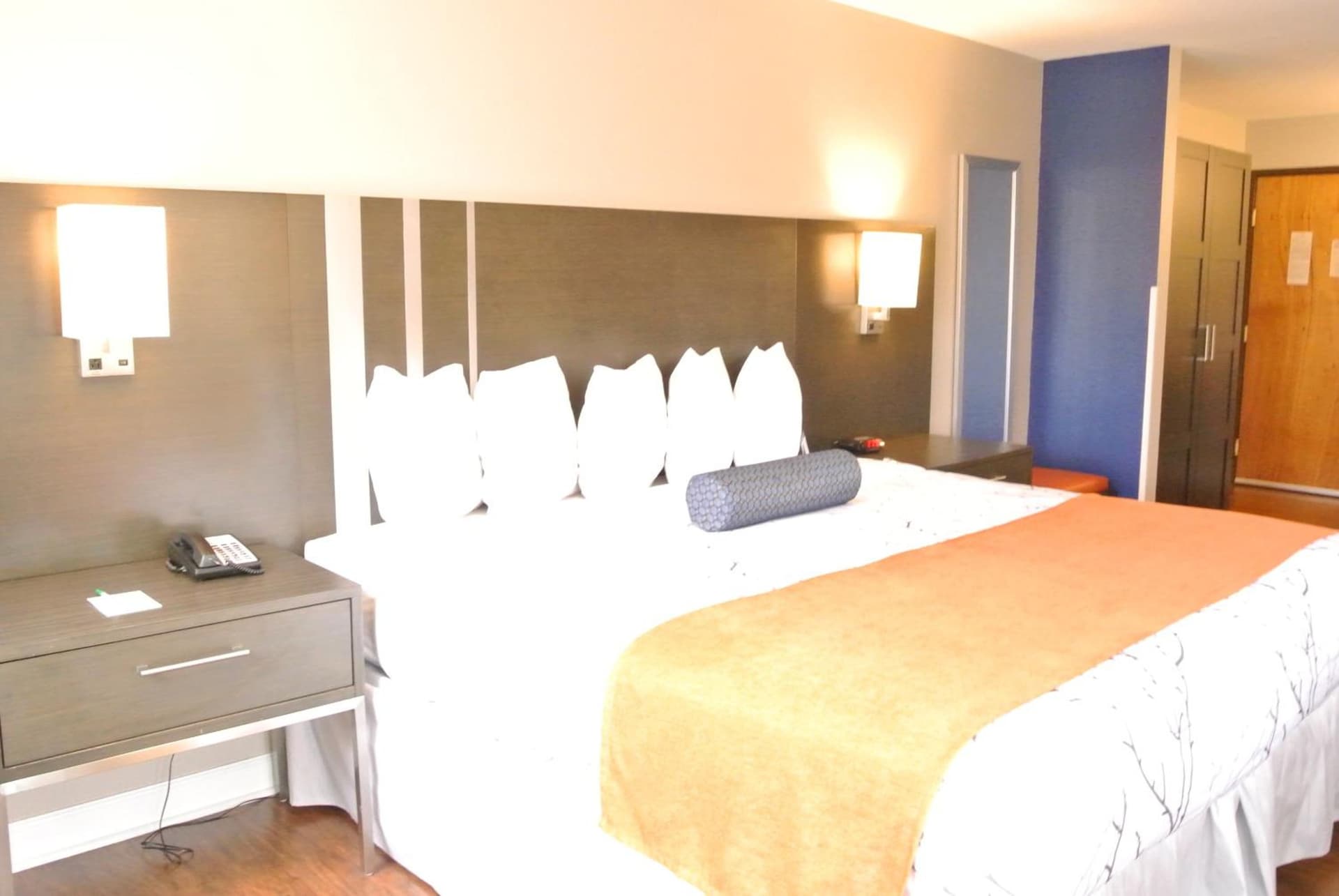 Guesthouse Inn & Suites Lexington gallery photo in Lexington, KY — image 12