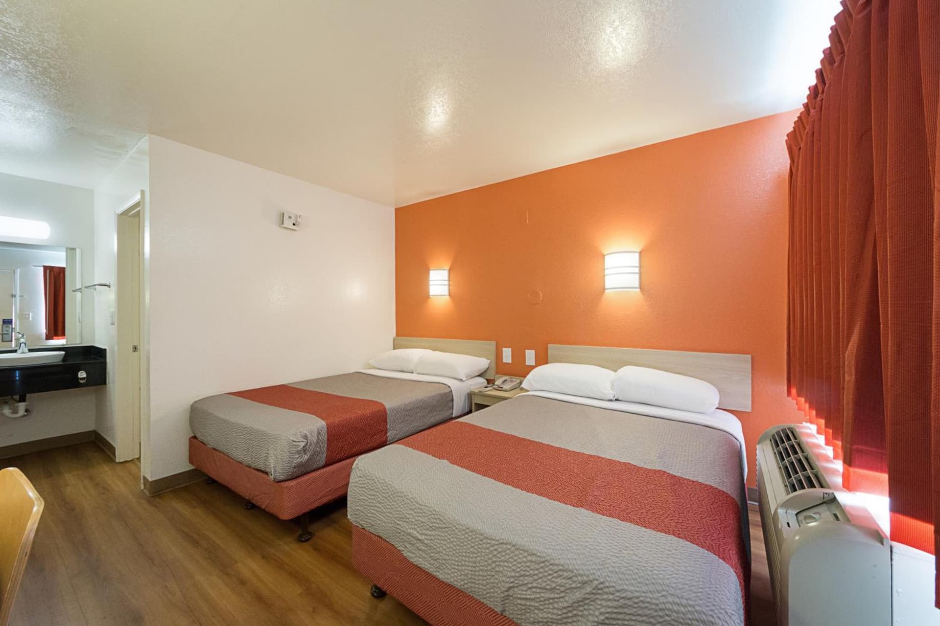 Motel 6-Mcallen, TX gallery photo in McAllen, TX — image 34