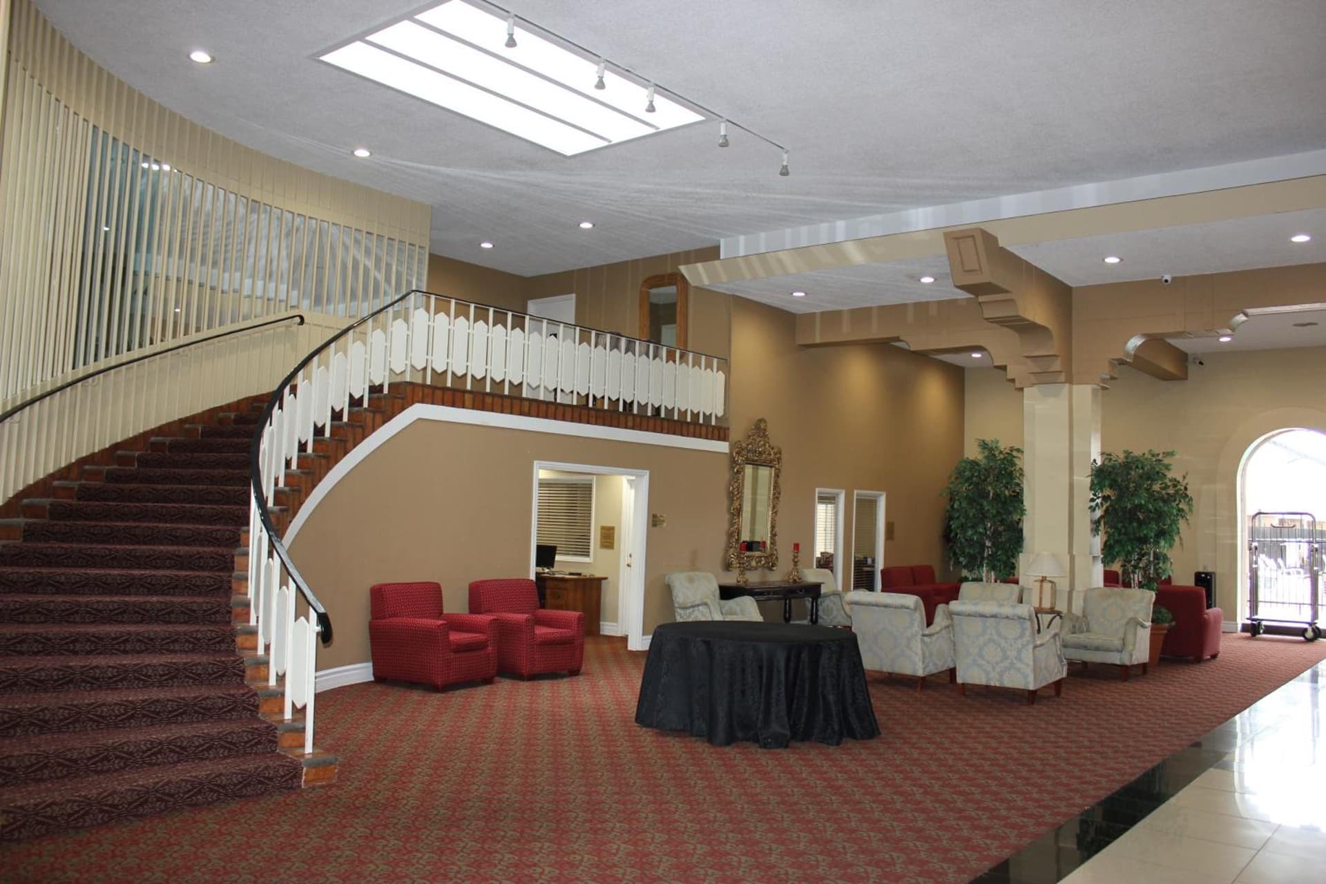 Ramada by Wyndham Fresno North gallery photo in Fresno, CA — image 48