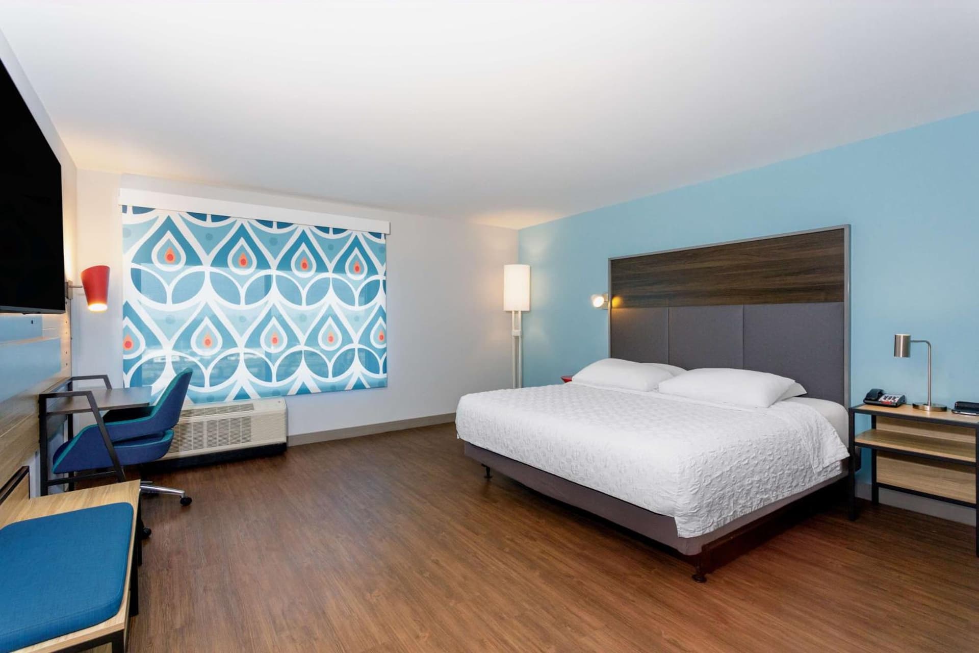 Tru By Hilton Panama City Beach gallery photo in Panama City Beach, FL — image 35