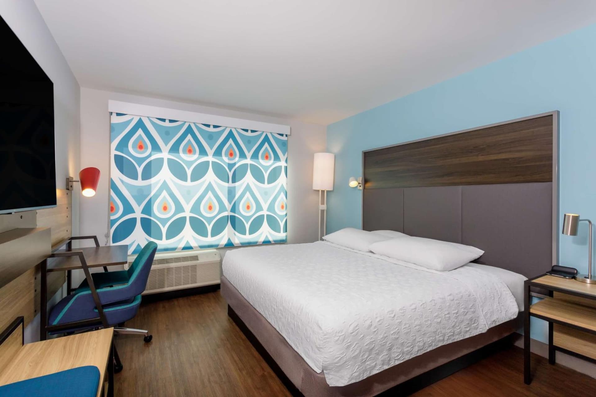 Tru By Hilton Panama City Beach gallery photo in Panama City Beach, FL — image 61