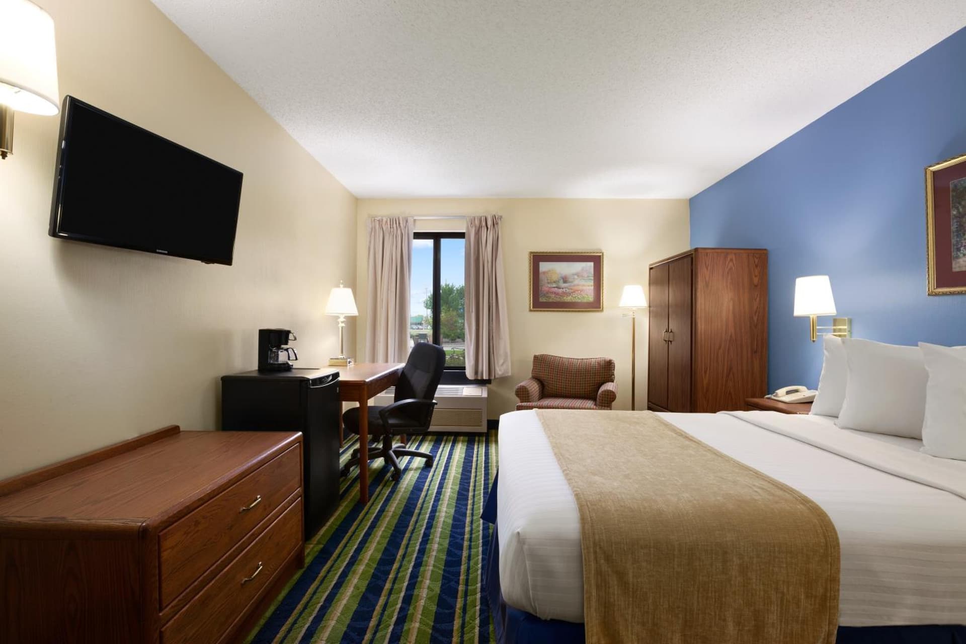 Days Inn by Wyndham Fargo - West Acres gallery photo in Fargo, ND — image 25