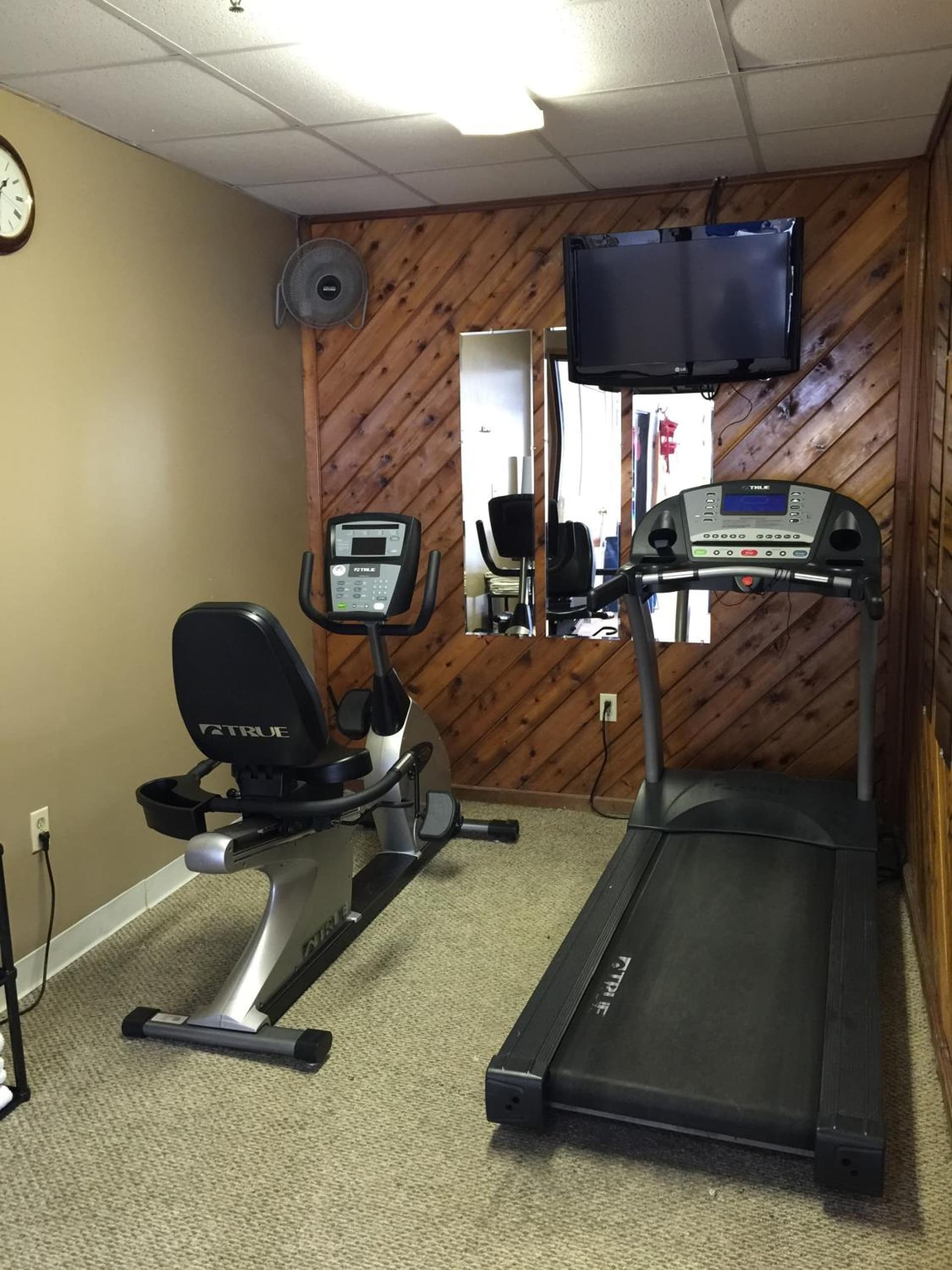 Guesthouse Inn & Suites Lexington gallery photo in Lexington, KY — image 47