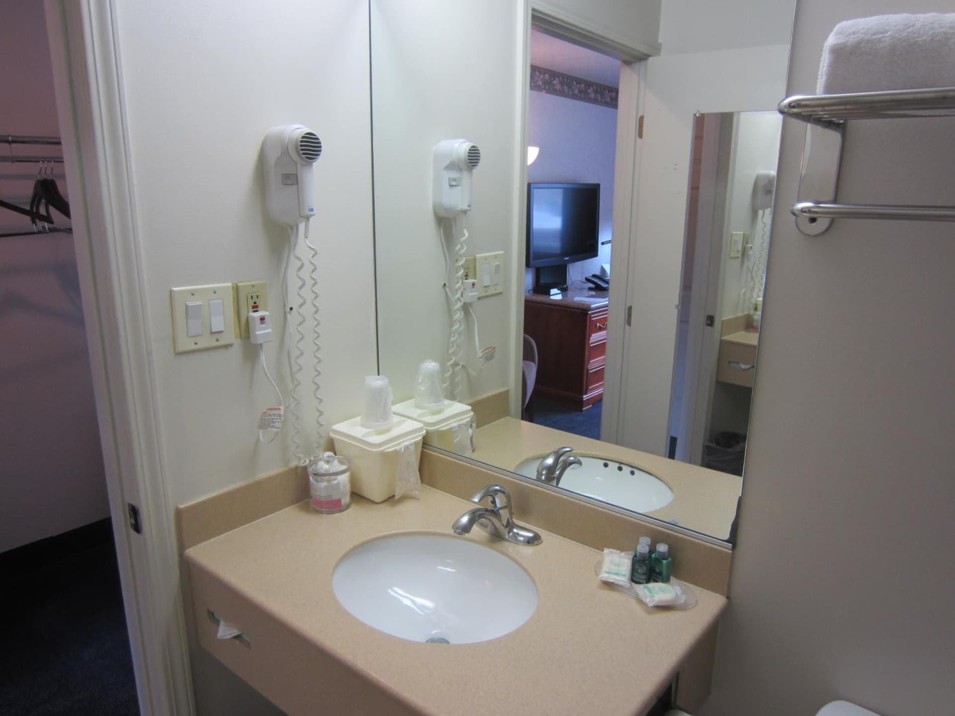 Cherry Orchard Inn gallery photo in Sunnyvale, CA — image 12