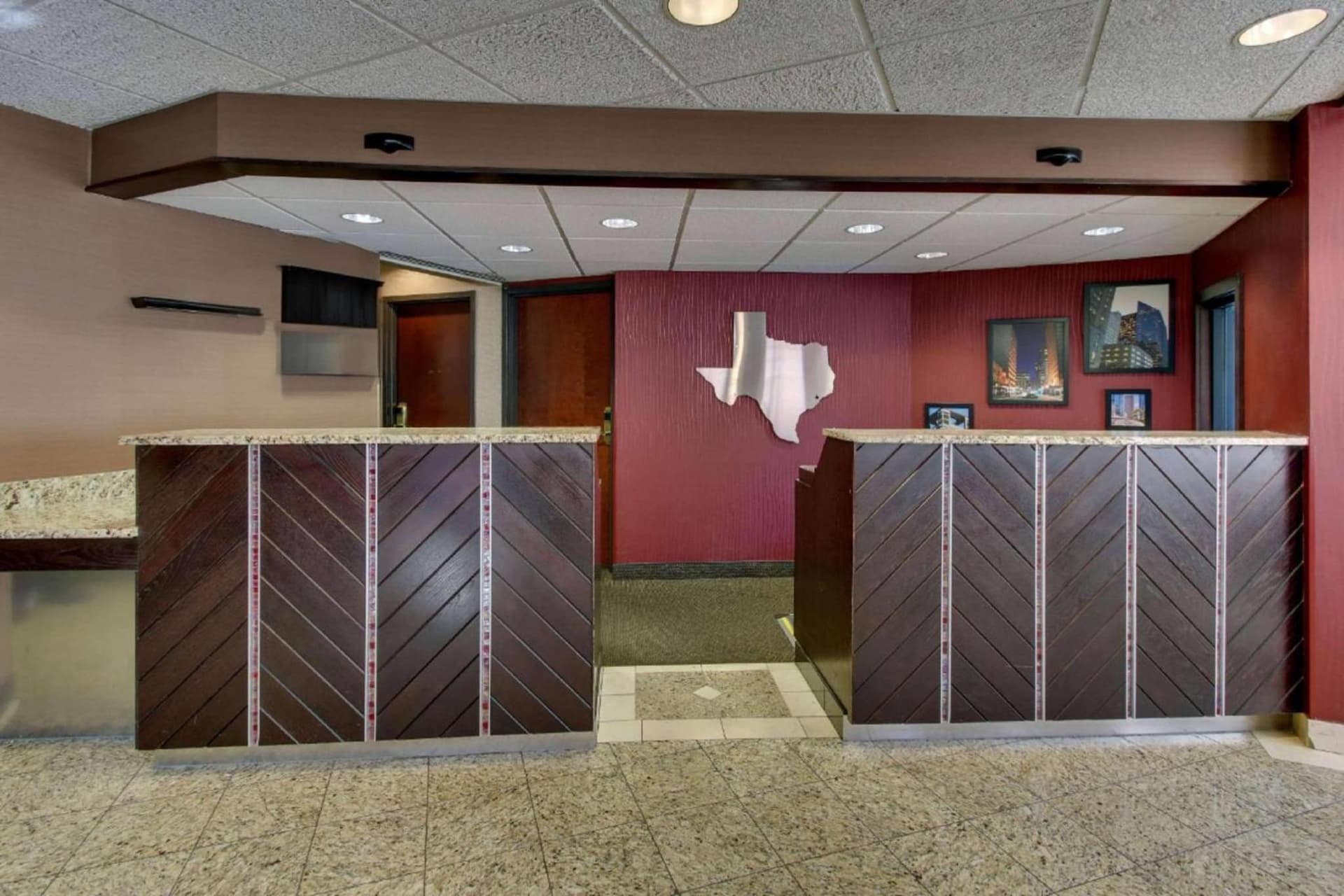 Heritage Inn Suites Houston Sugar Land, Trademark by Wyndham gallery photo in Sugar Land, TX — image 5