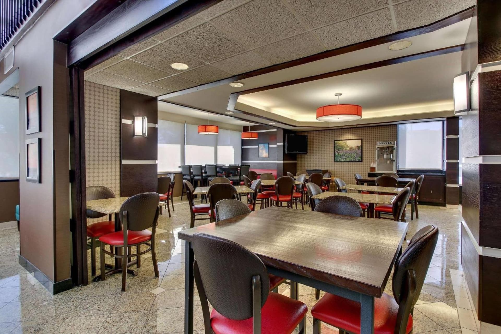 Heritage Inn Suites Houston Sugar Land, Trademark by Wyndham gallery photo in Sugar Land, TX — image 13