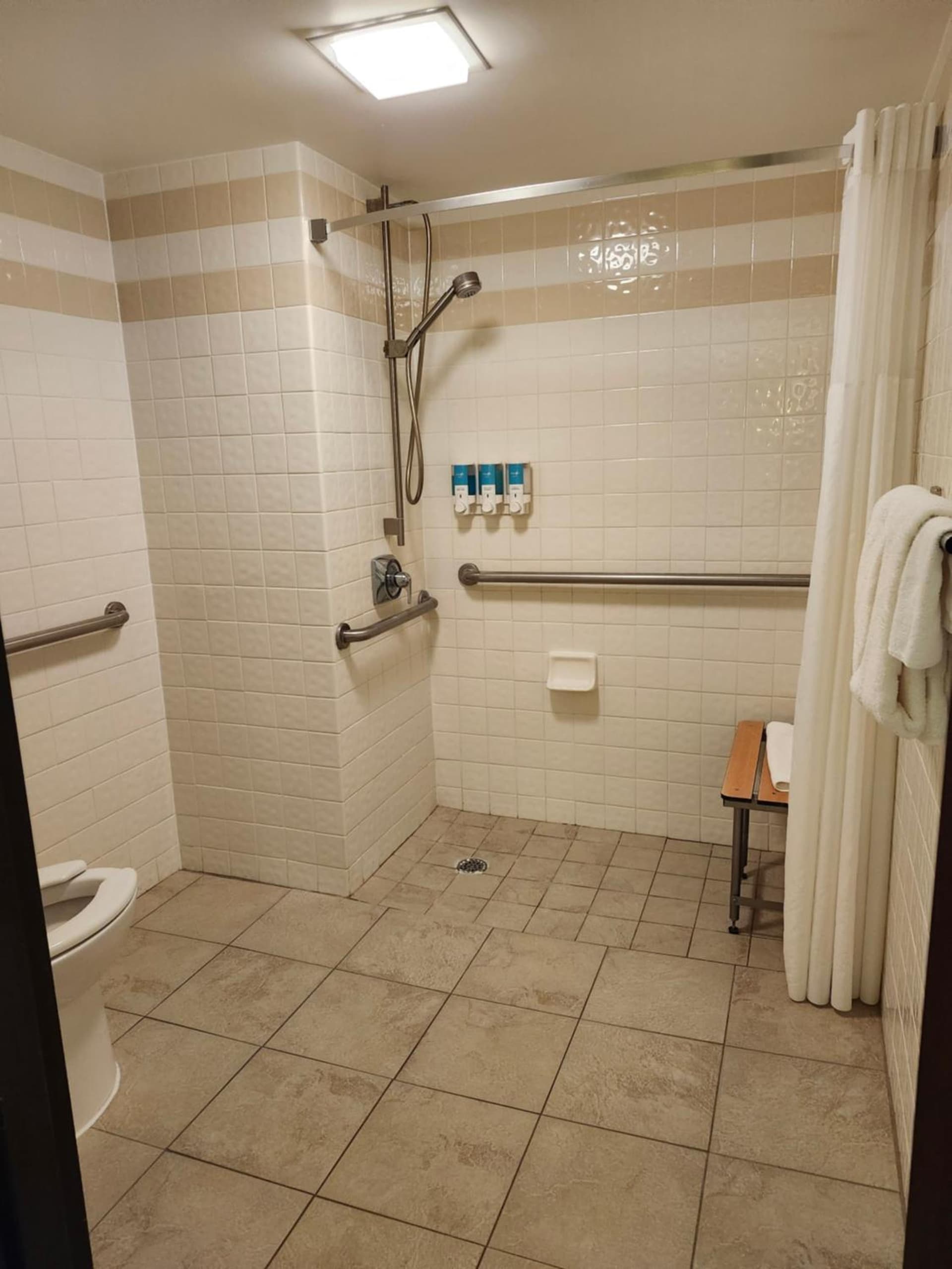 Heritage Inn Suites Houston Sugar Land, Trademark by Wyndham gallery photo in Sugar Land, TX — image 40