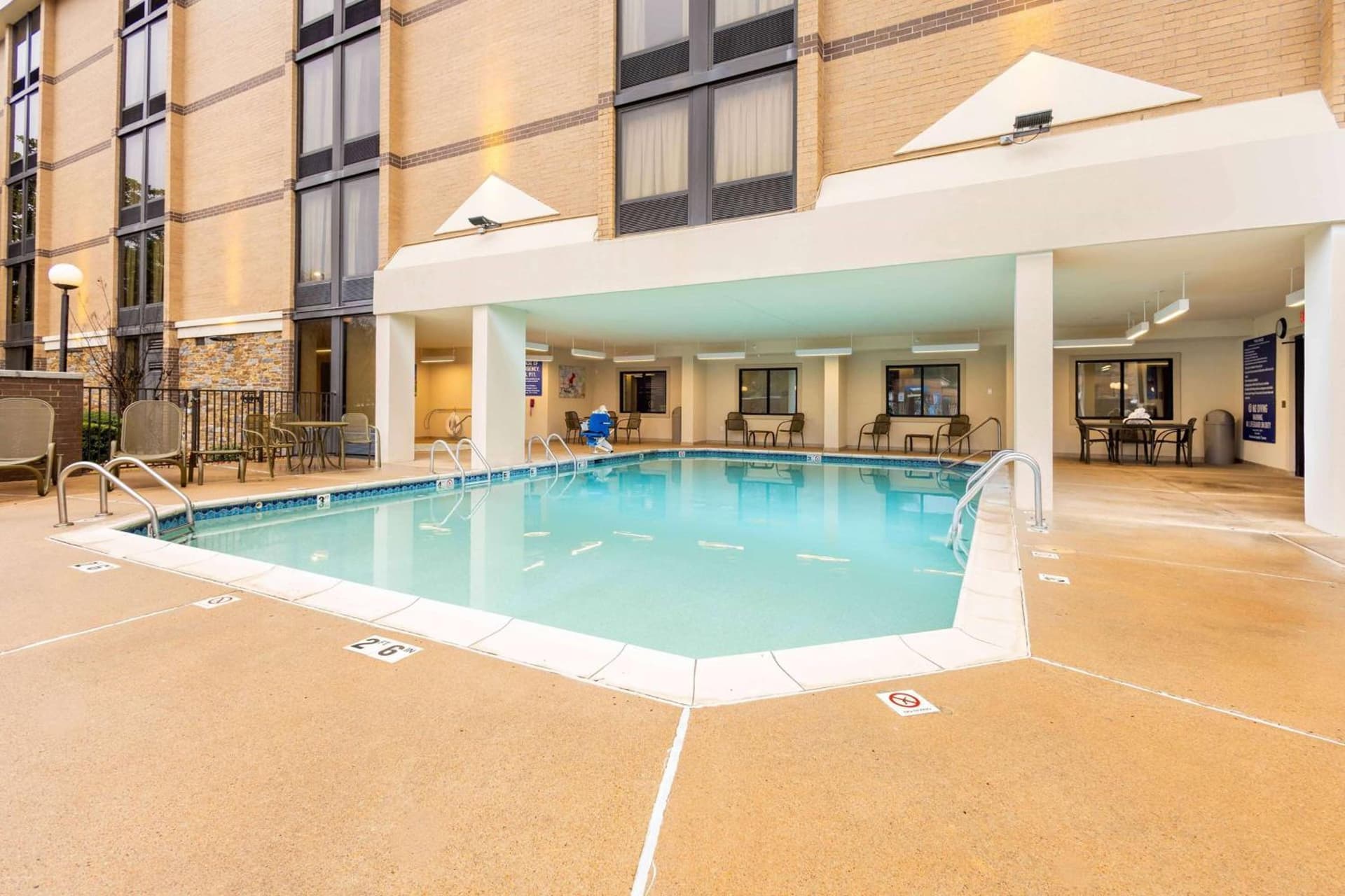 Heritage Inn Suites Houston Sugar Land, Trademark by Wyndham gallery photo in Sugar Land, TX — image 14