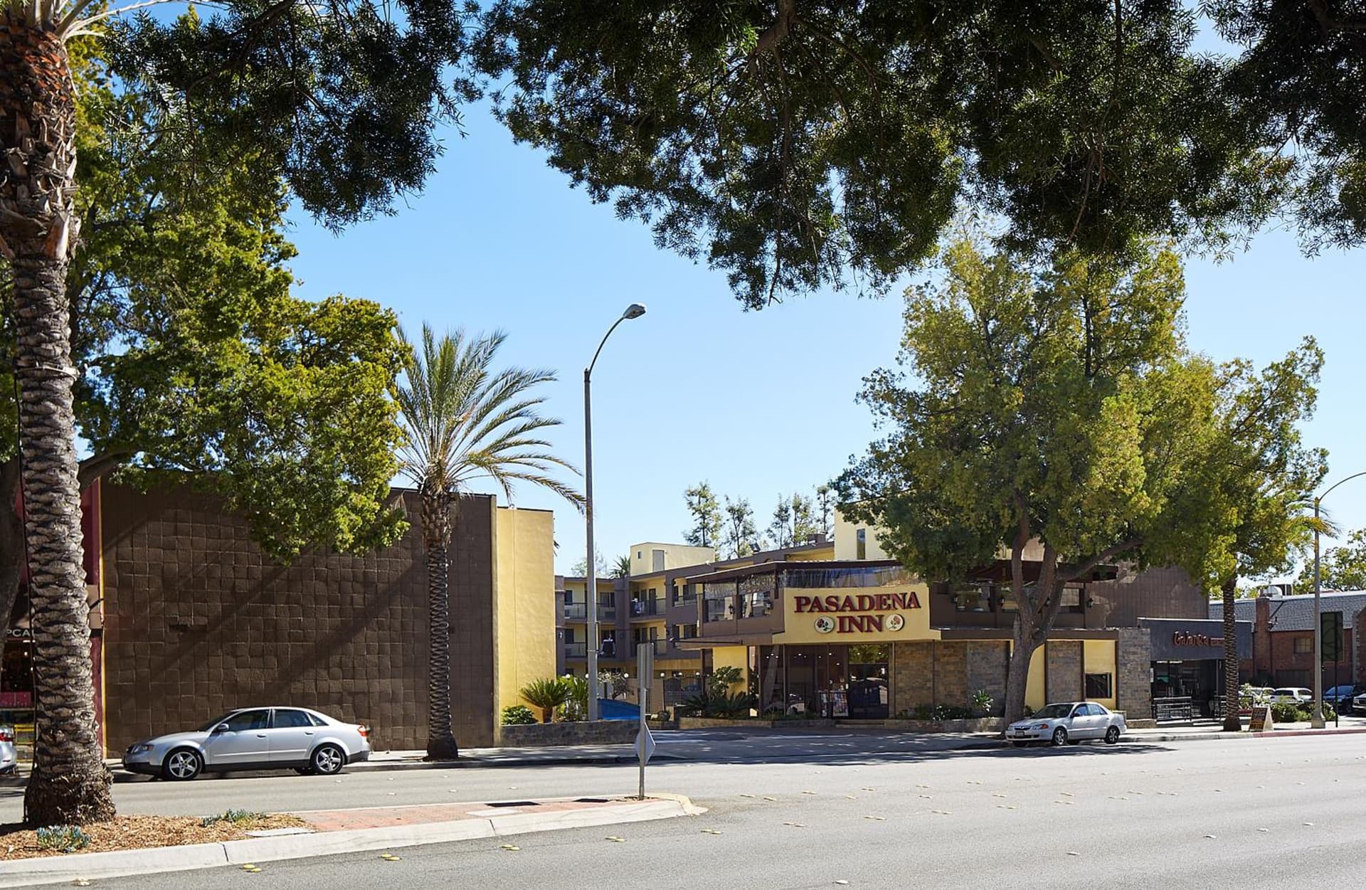 Pasadena Inn at Old Town, Los Angeles gallery photo in Pasadena, CA — image 6