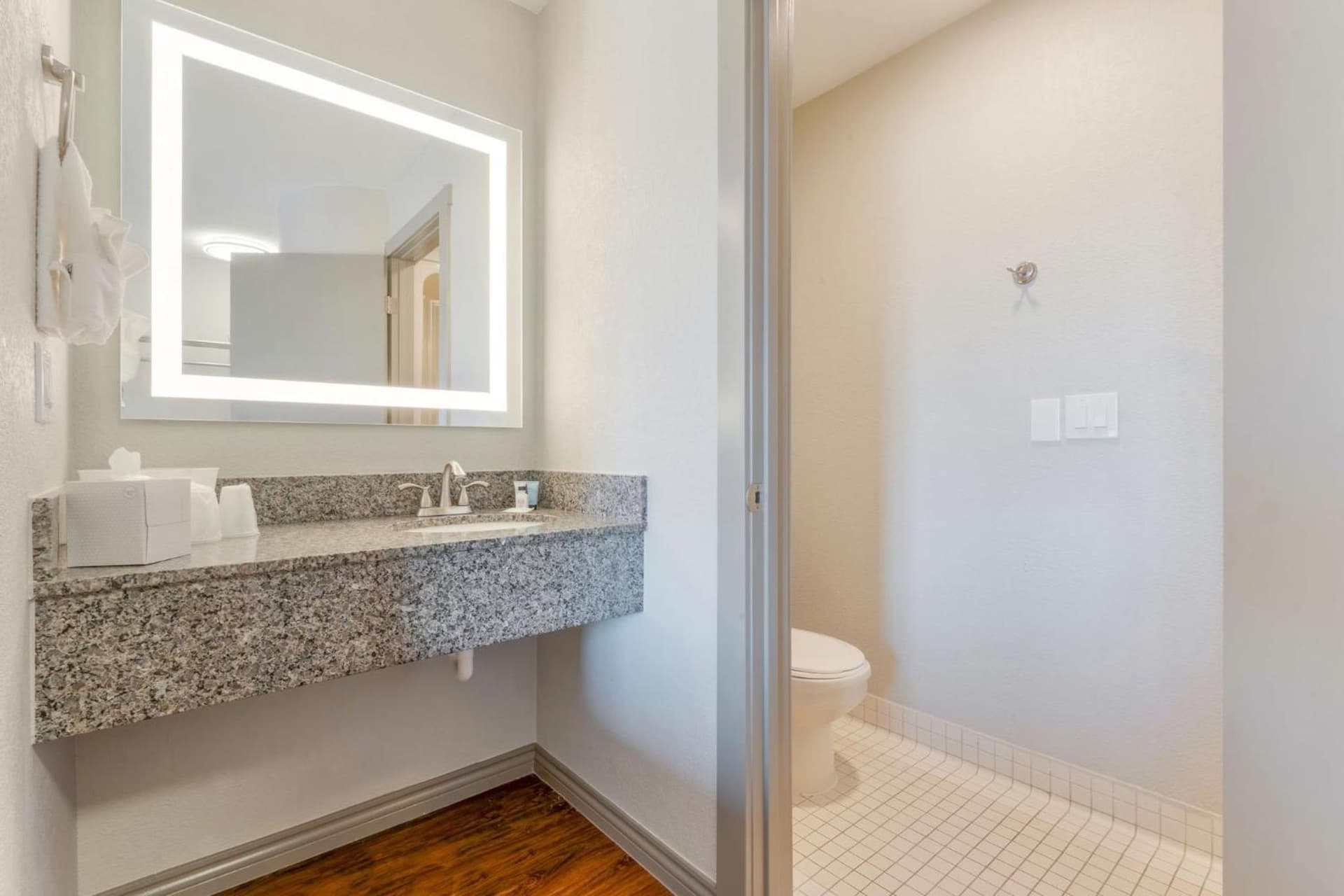 Days Inn by Wyndham Thornton gallery photo in Thornton, CO — image 10