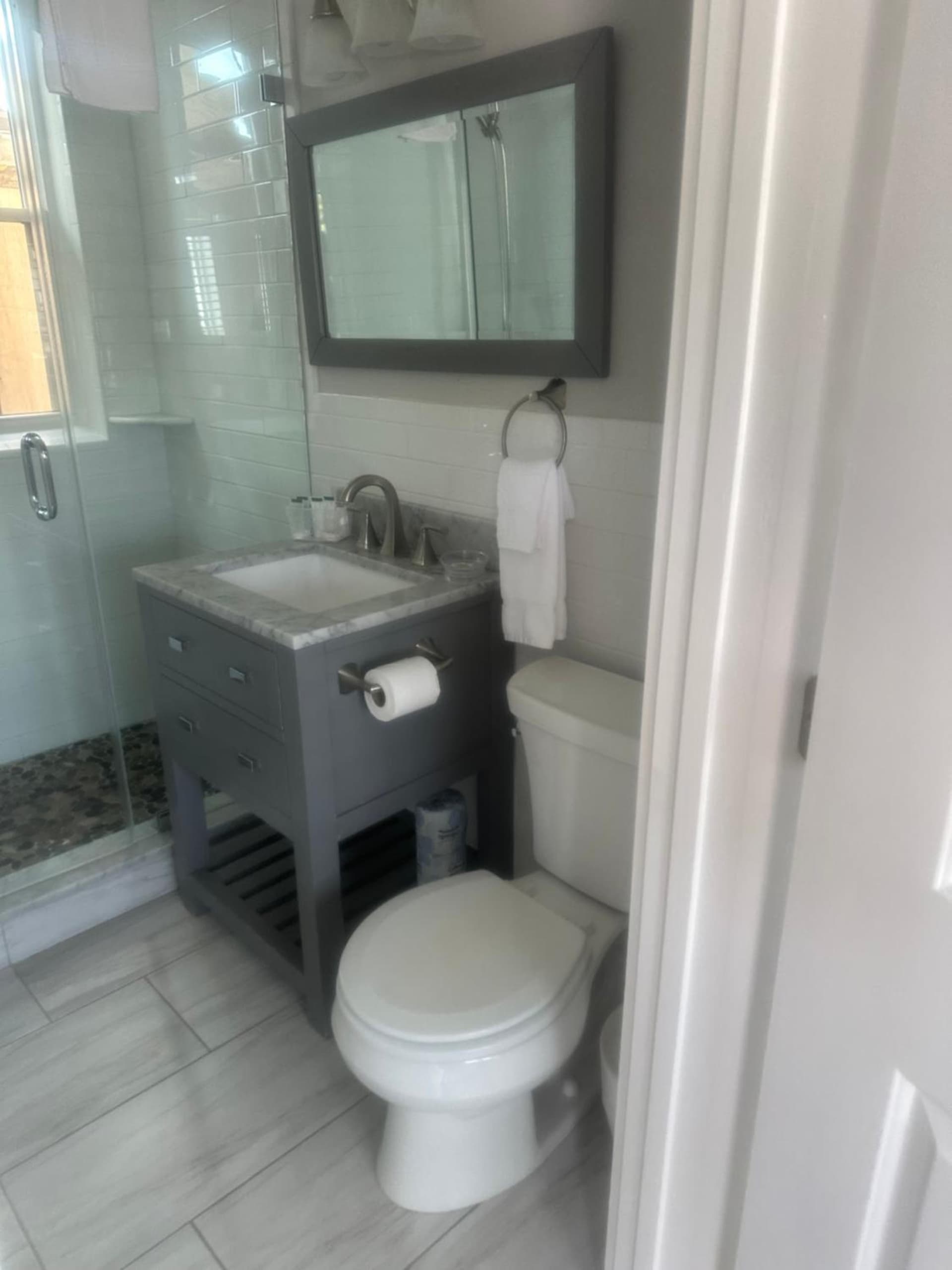 Vineyard Harbor Motel property views in Tisbury — gallery photo 3