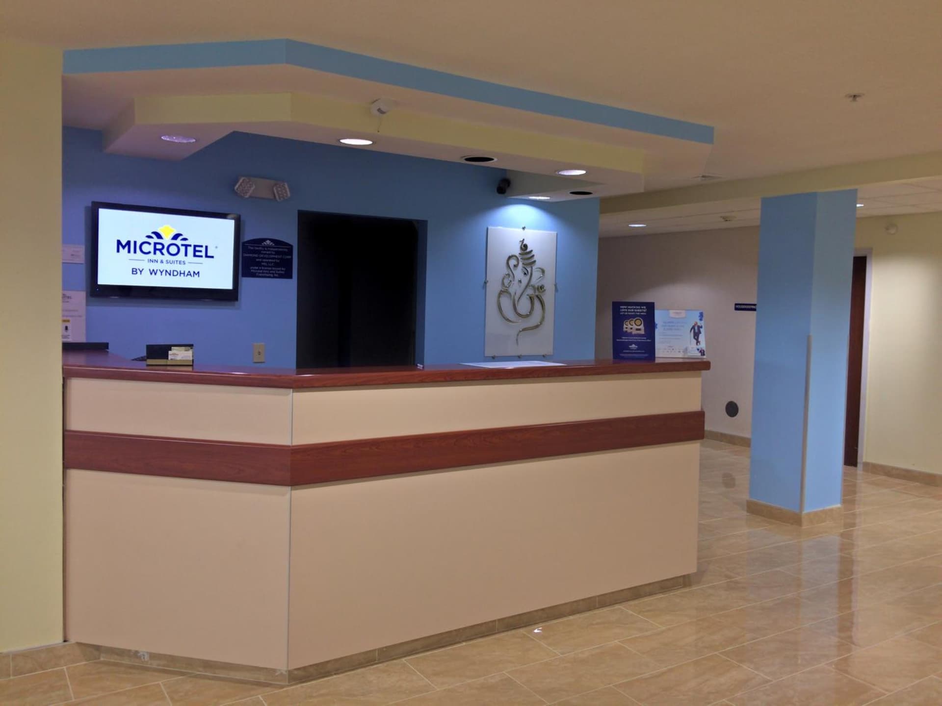 Microtel Inn & Suites by Wyndham Hagerstown by I-81 gallery photo in Hagerstown, MD — image 12