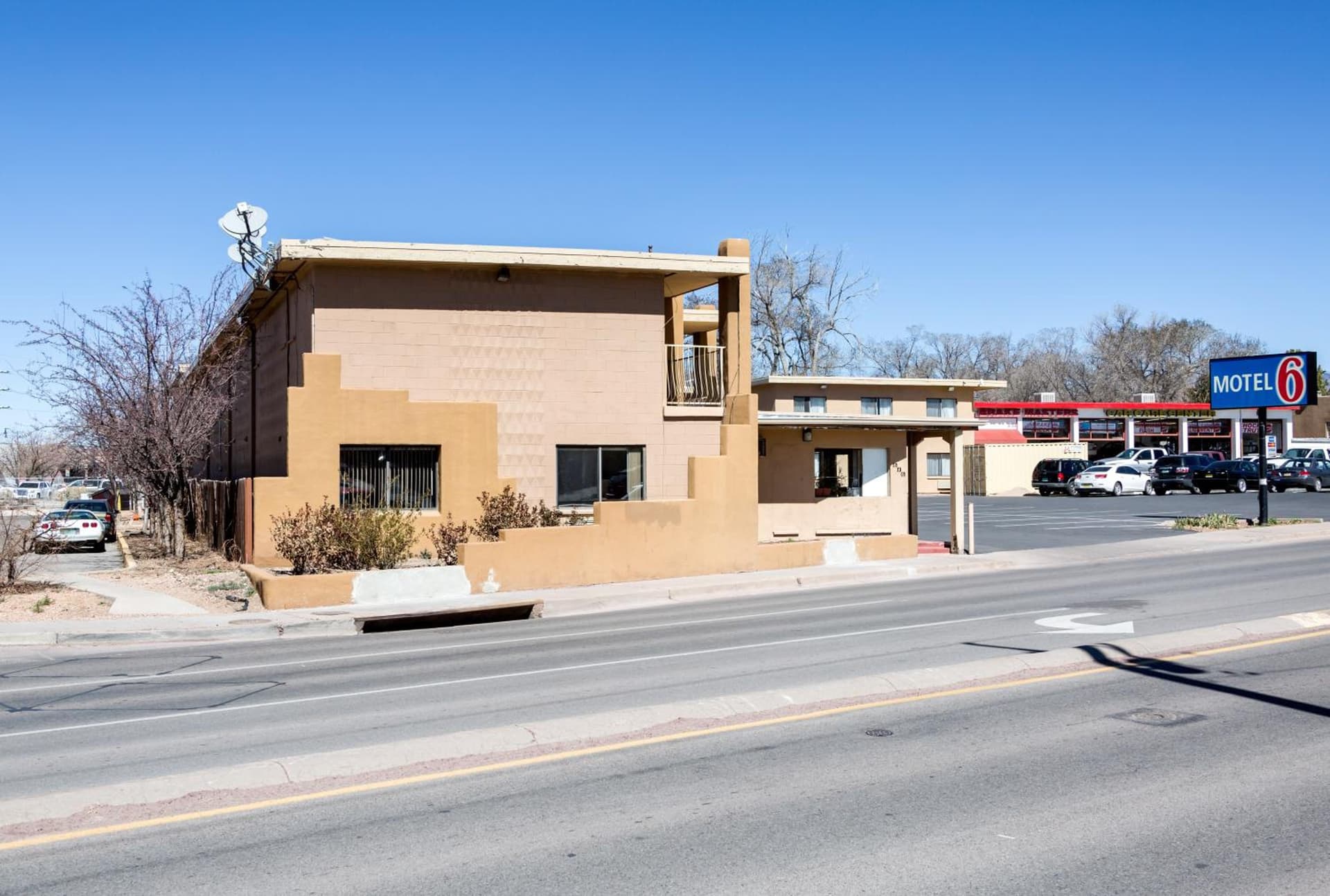 Motel 6-Santa Fe, NM - Downtown gallery photo in Santa Fe, NM — image 15