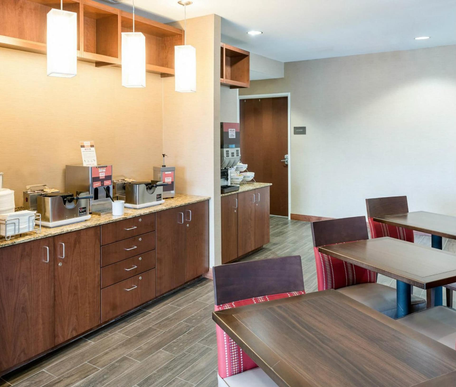 Comfort Inn & Suites West - Medical Center gallery photo in Rochester, MN — image 29
