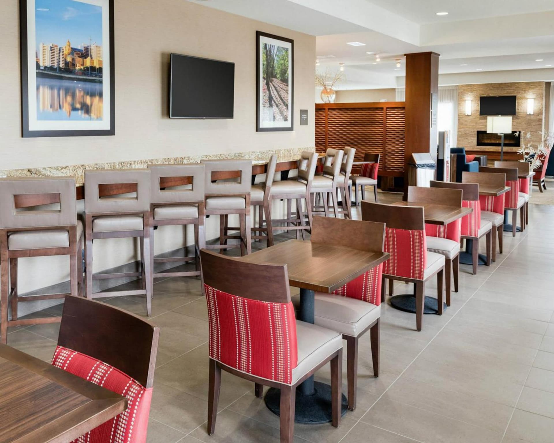 Comfort Inn & Suites West - Medical Center gallery photo in Rochester, MN — image 45