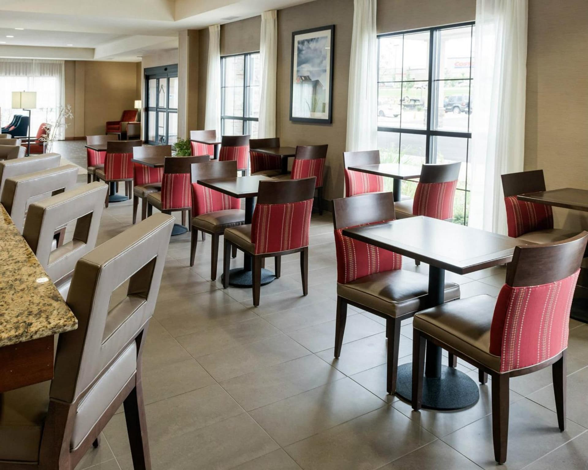 Comfort Inn & Suites West - Medical Center gallery photo in Rochester, MN — image 10