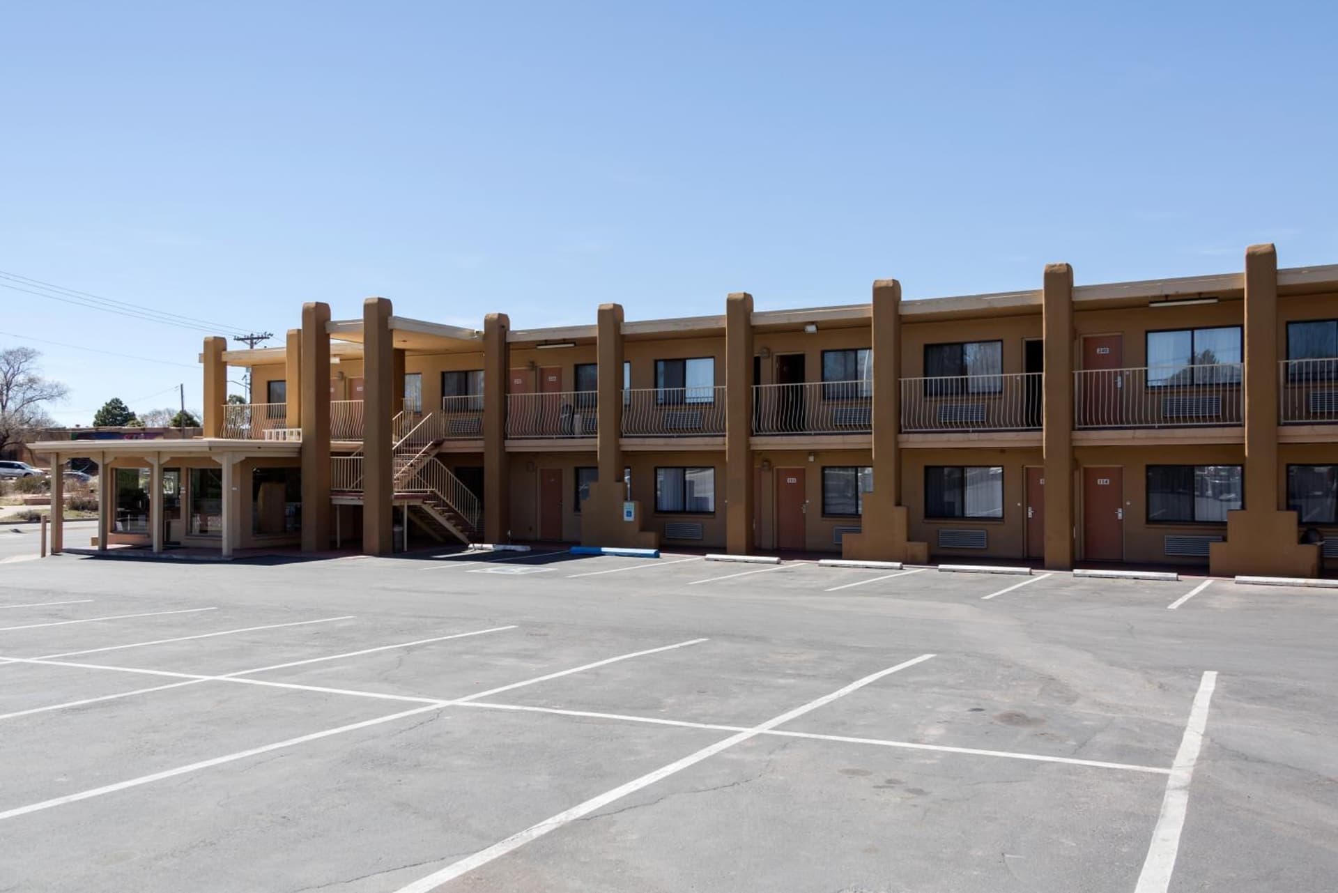 Motel 6-Santa Fe, NM - Downtown gallery photo in Santa Fe, NM — image 62
