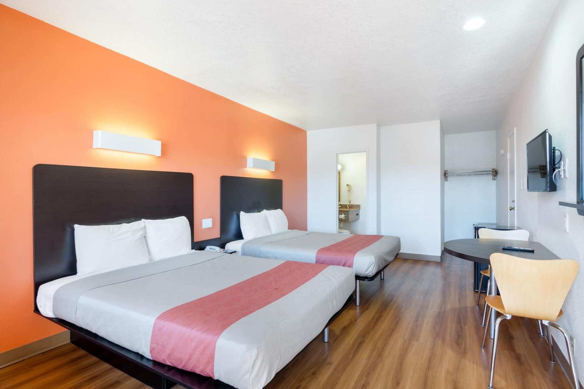Motel 6-Santa Fe, NM - Downtown gallery photo in Santa Fe, NM — image 12