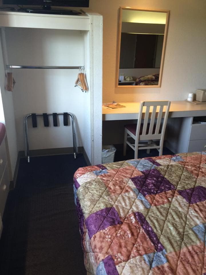 Microtel Inn by Wyndham Champaign gallery photo in Champaign, IL — image 27