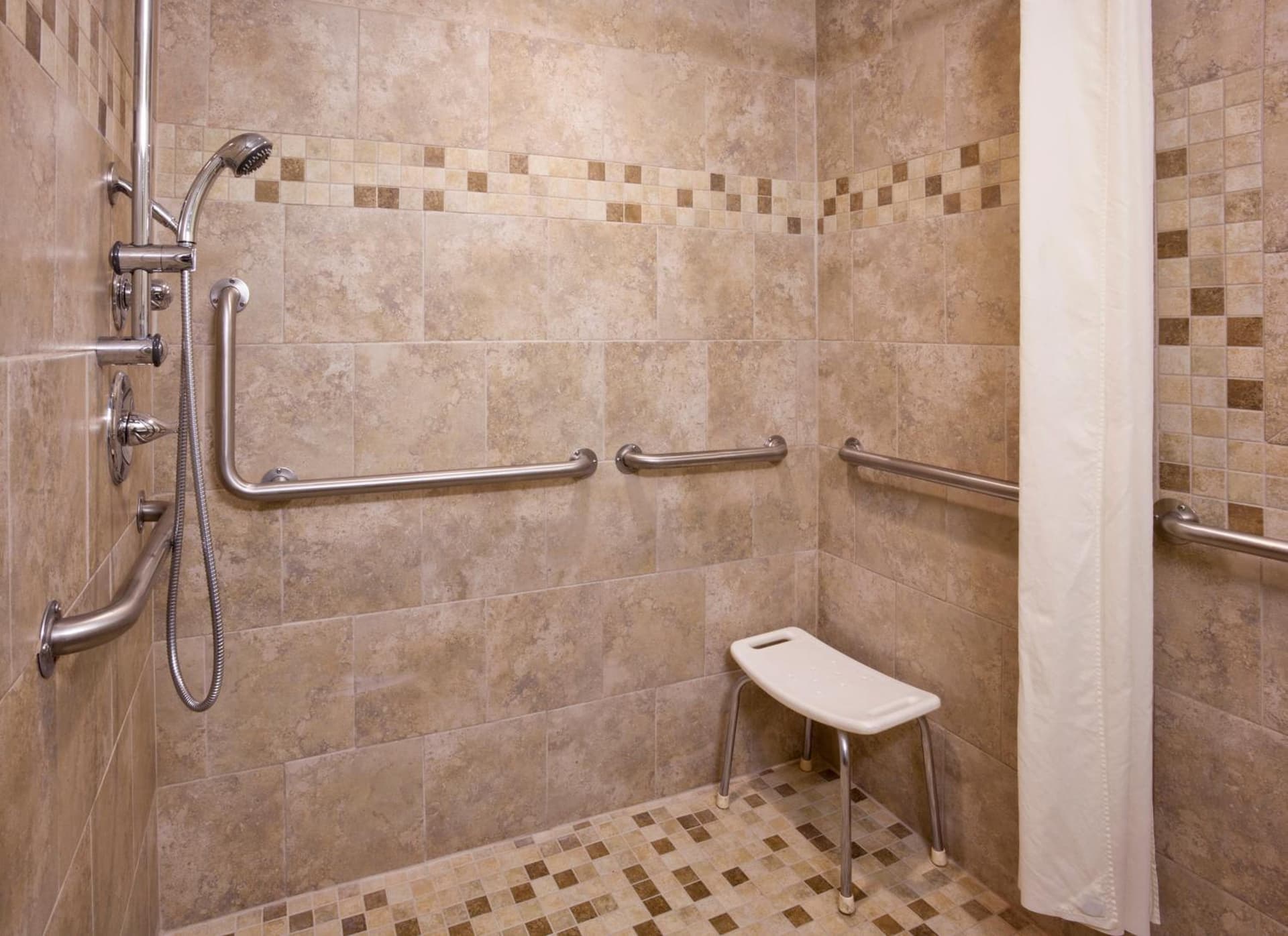 Fargo Inn and Suites gallery photo in Fargo, ND — image 9