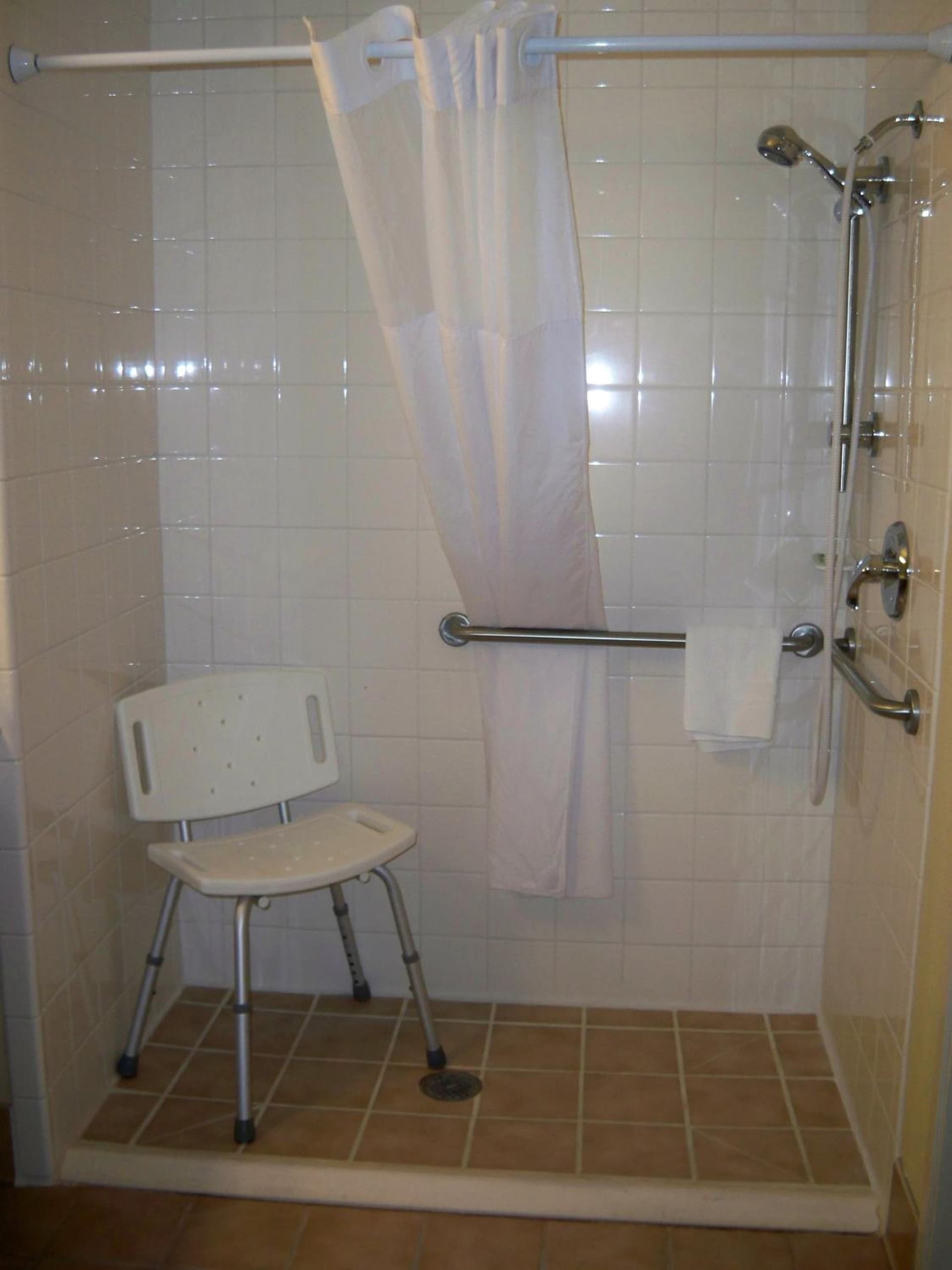 Country Inn & Suites by Radisson, Billings, MT gallery photo in Billings, MT — image 25