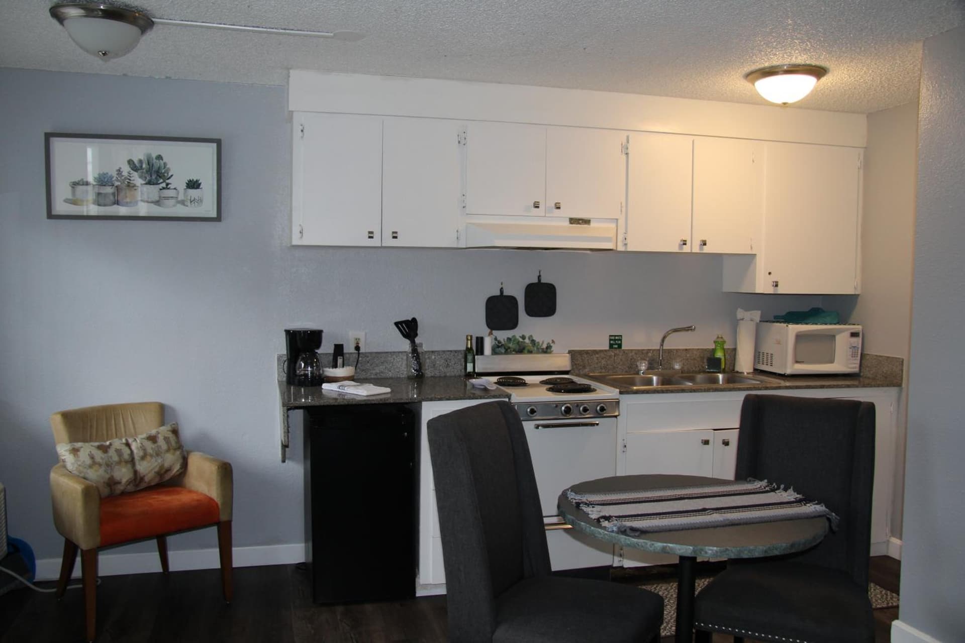 Naval Suites by FairBridge gallery photo in Bremerton, WA — image 14