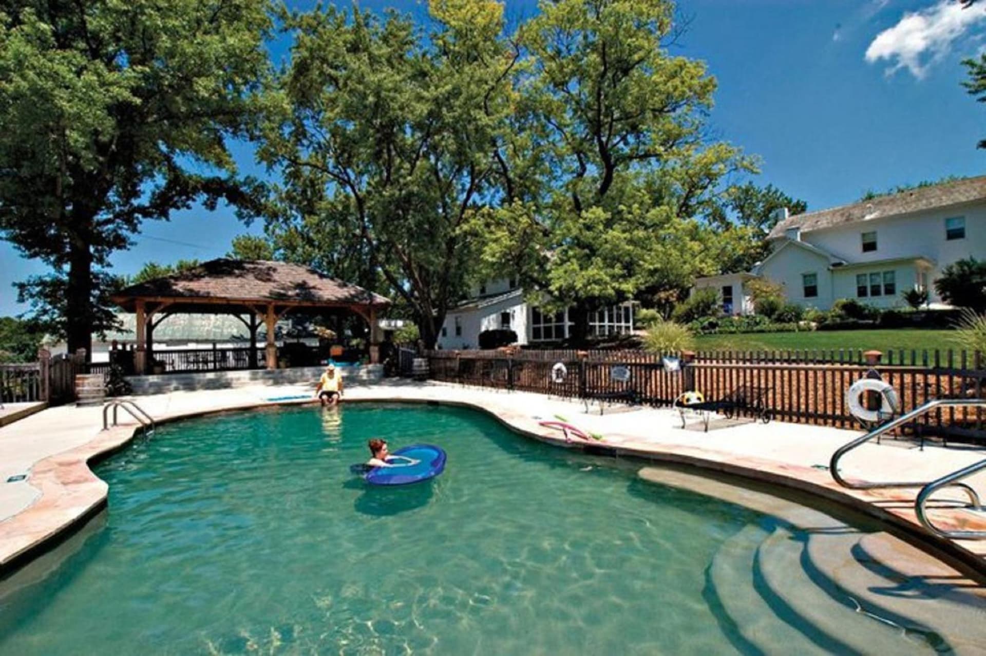 Cedar Creek property views in New Haven, MO — gallery photo 3