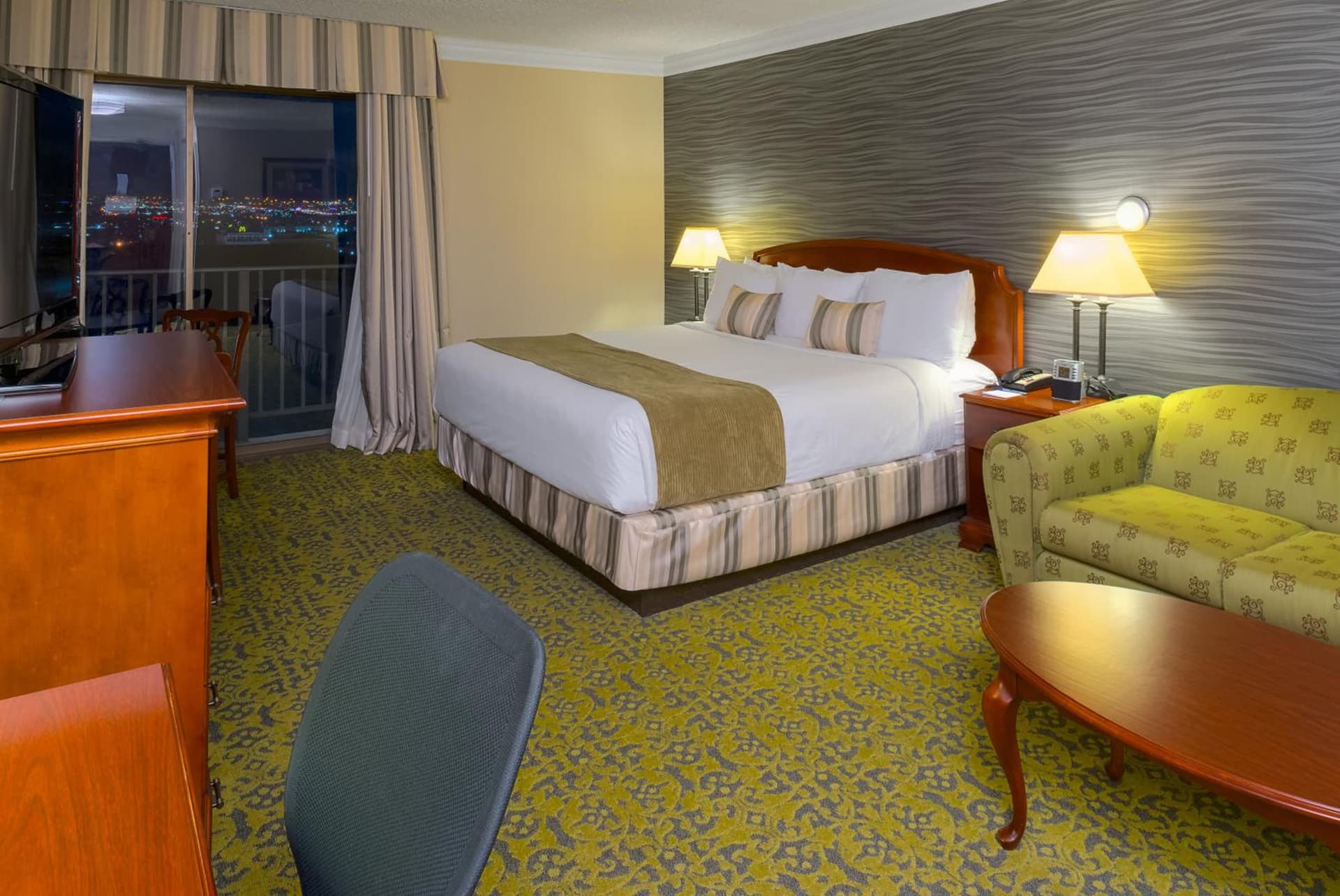 Salt Lake Plaza Hotel SureStay Collection by Best Western gallery photo in Salt Lake City, UT — image 38