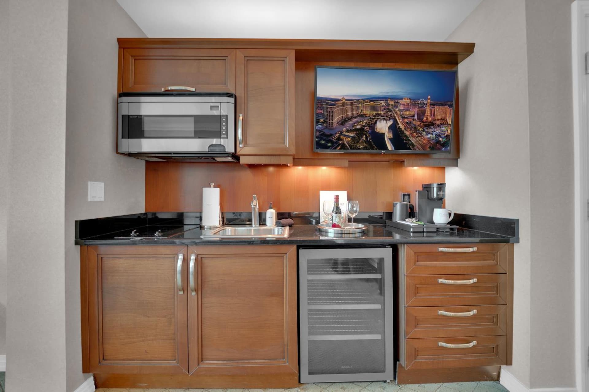 Aurora Haven MGM gallery photo in Paradise, NV — image 34