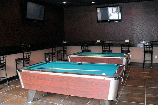 Causeway Bay Hotel interior in Lansing, MI — gallery photo 2
