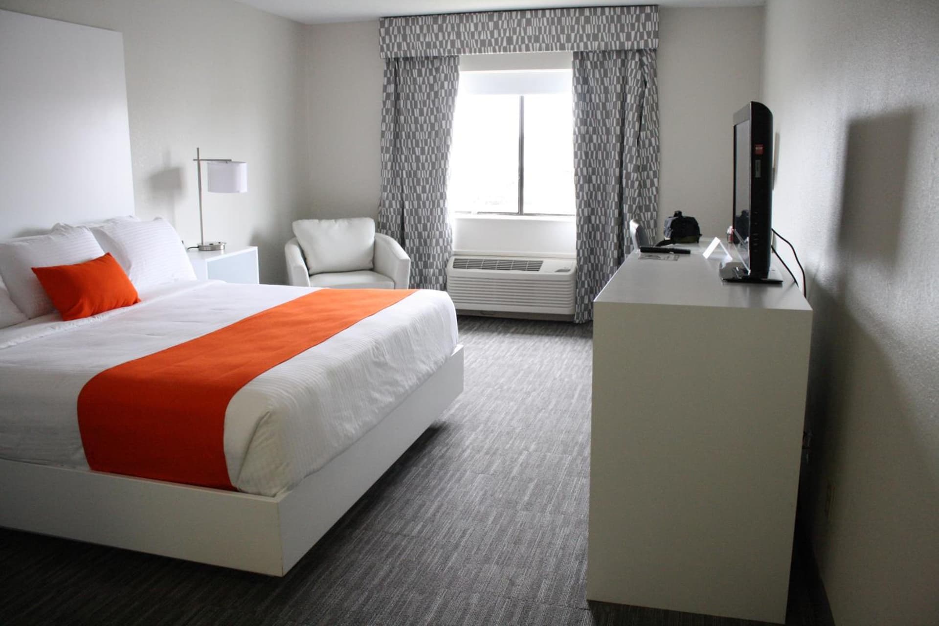 Schoenbrunn Inn gallery photo in New Philadelphia, OH — image 15