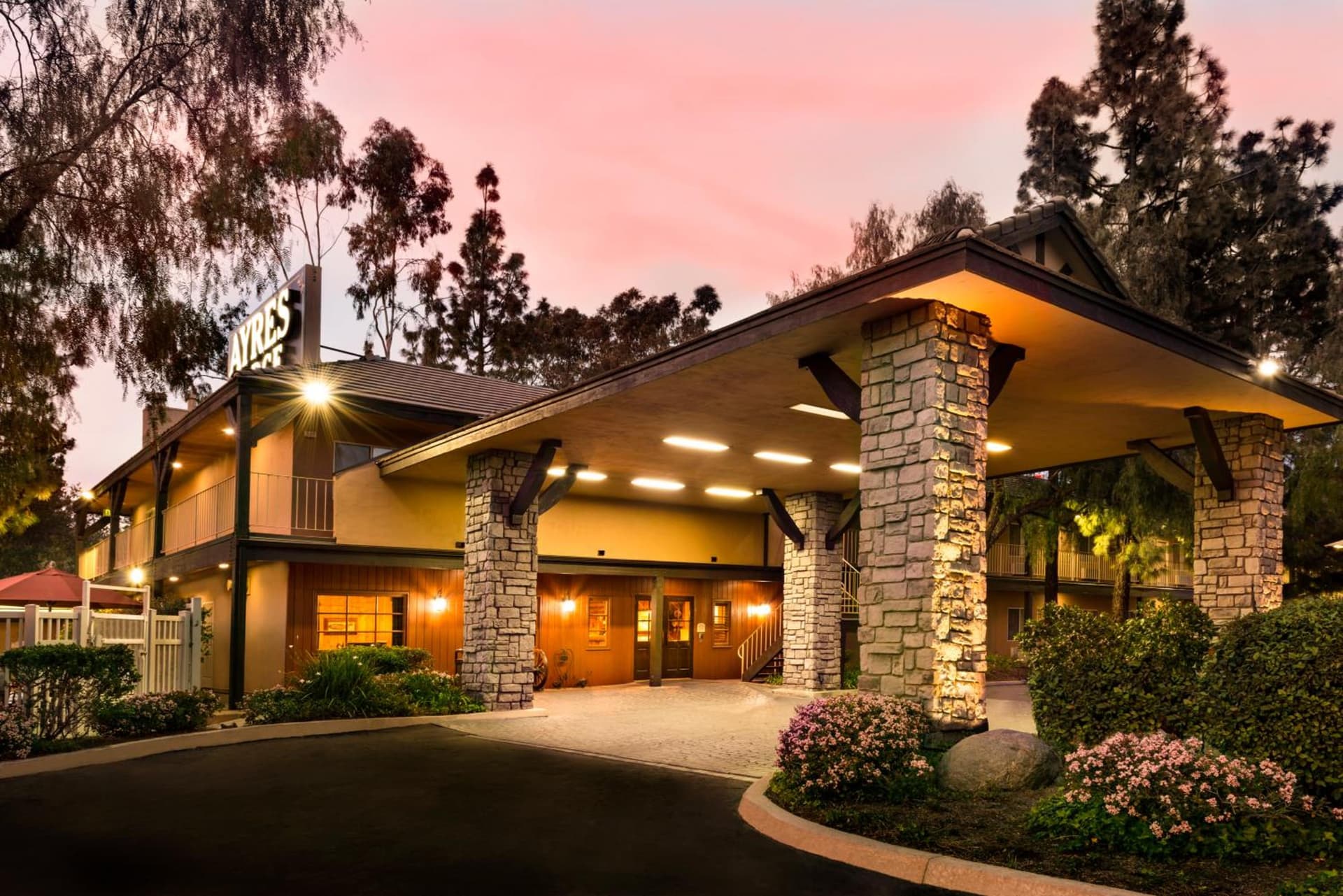Ayres Lodge Alpine featured exterior or lobby in Alpine, CA — similar hotel