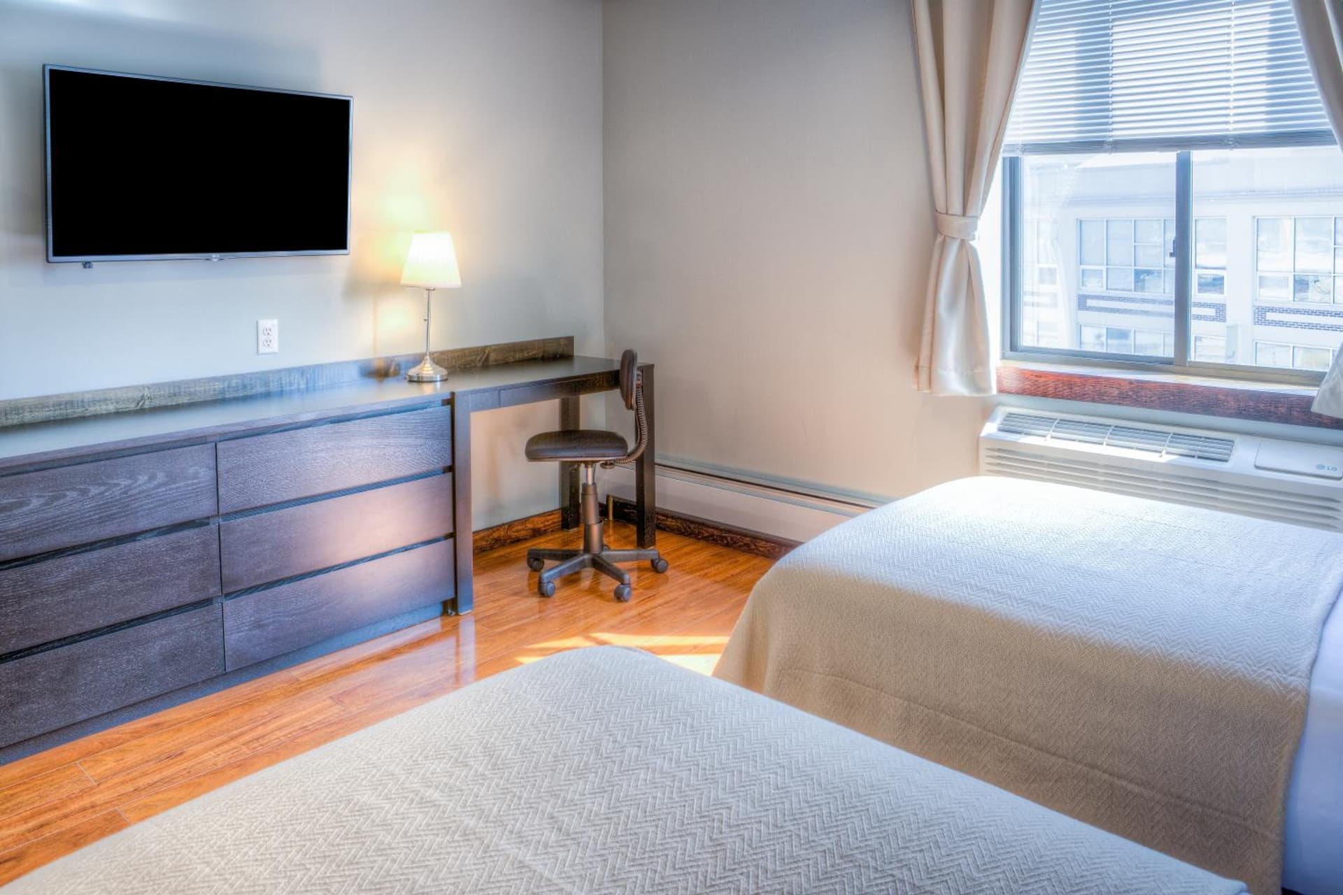 LIC Hotel gallery photo in Queens, NY — image 46