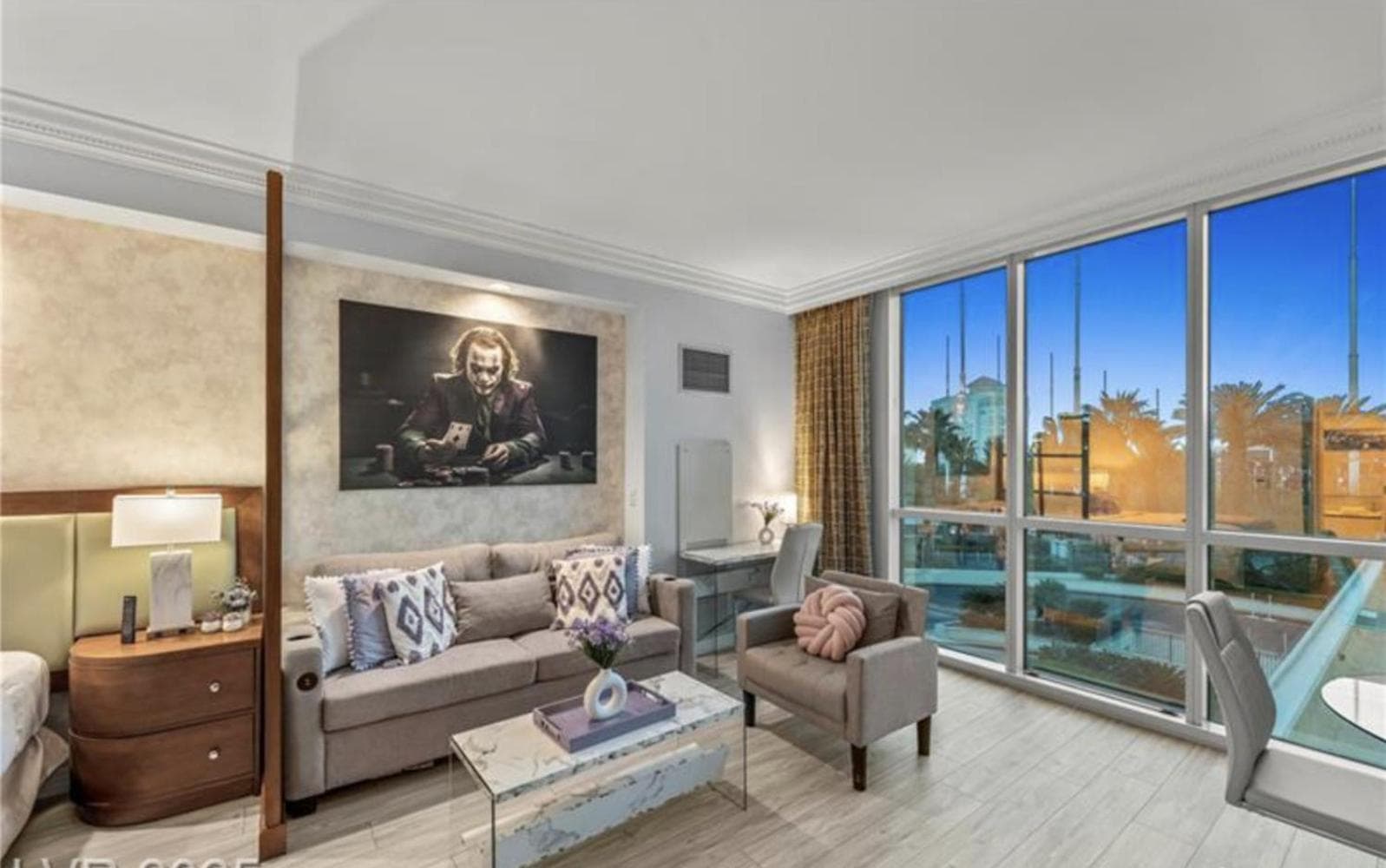 The Jest's Retreat at MGM Signature Tower 3 5 MIN WALK FROM F1 GRANDSTAND gallery photo in Paradise, NV — image 24