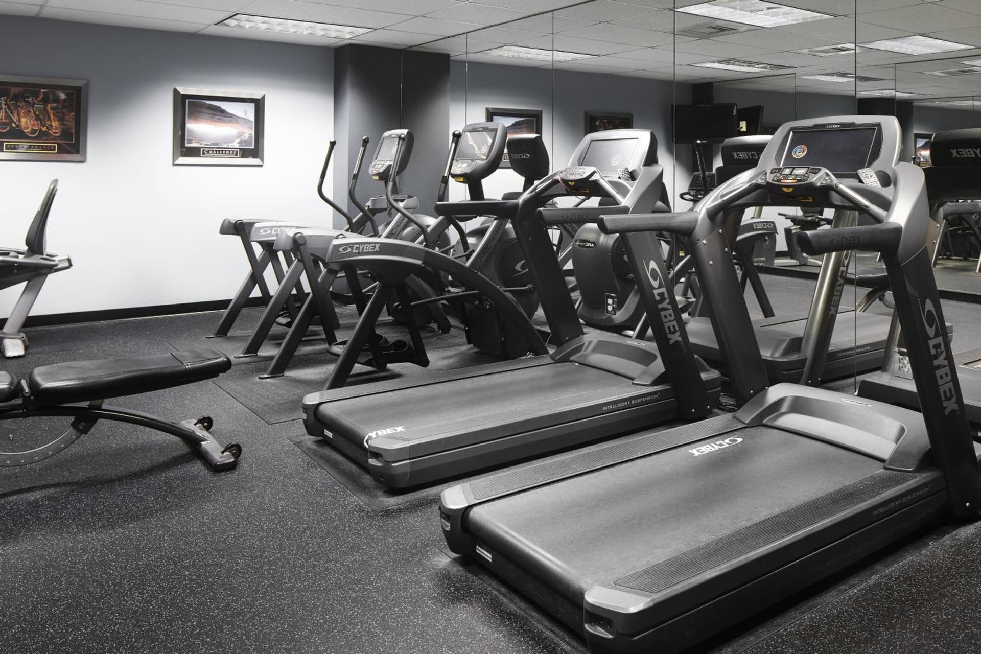 Club Quarters Hotel Embarcadero, San Francisco interior in San Francisco, CA — gallery photo 2