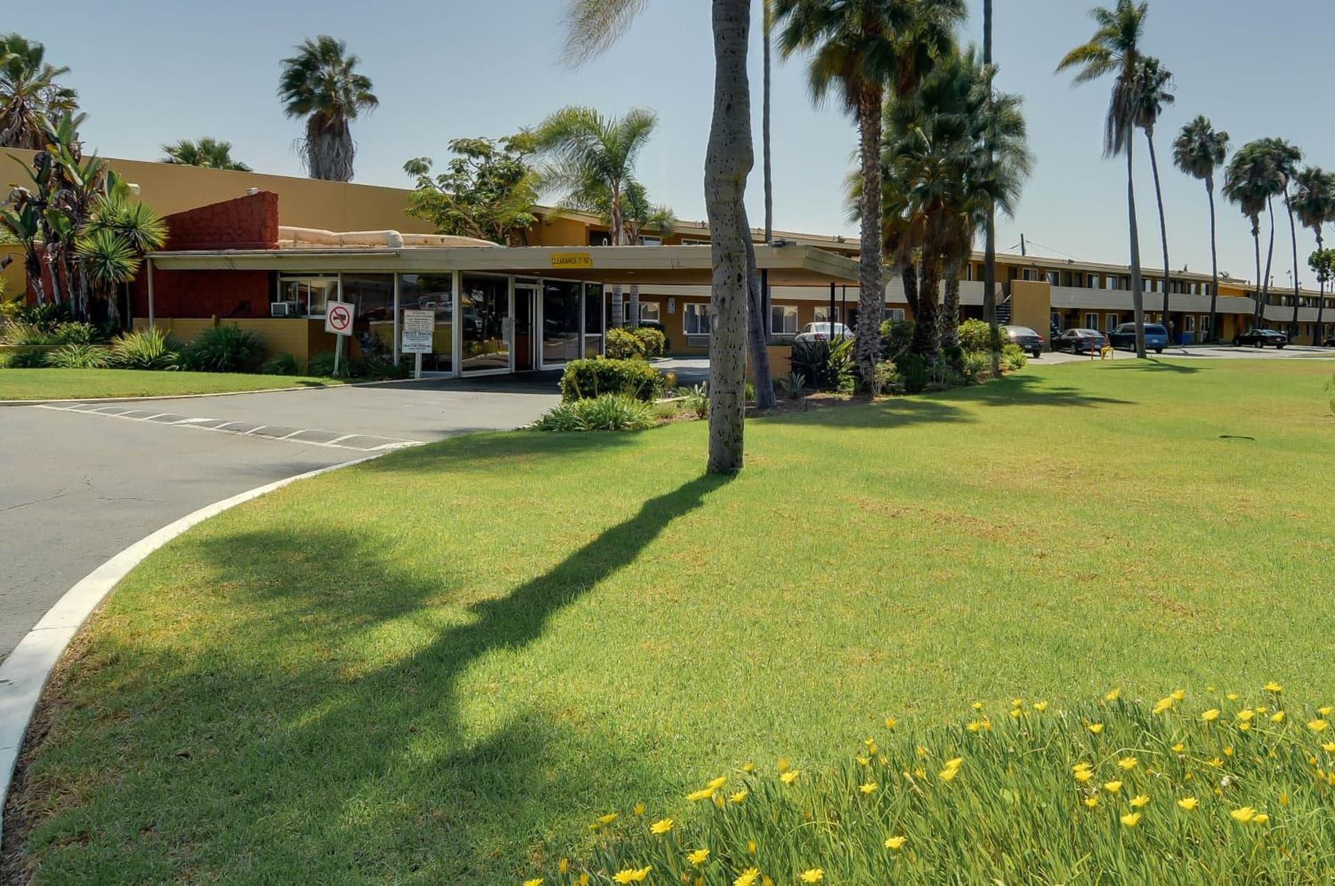 Hotel Palmeras Chula Vista — hotel in Chula Vista, California
