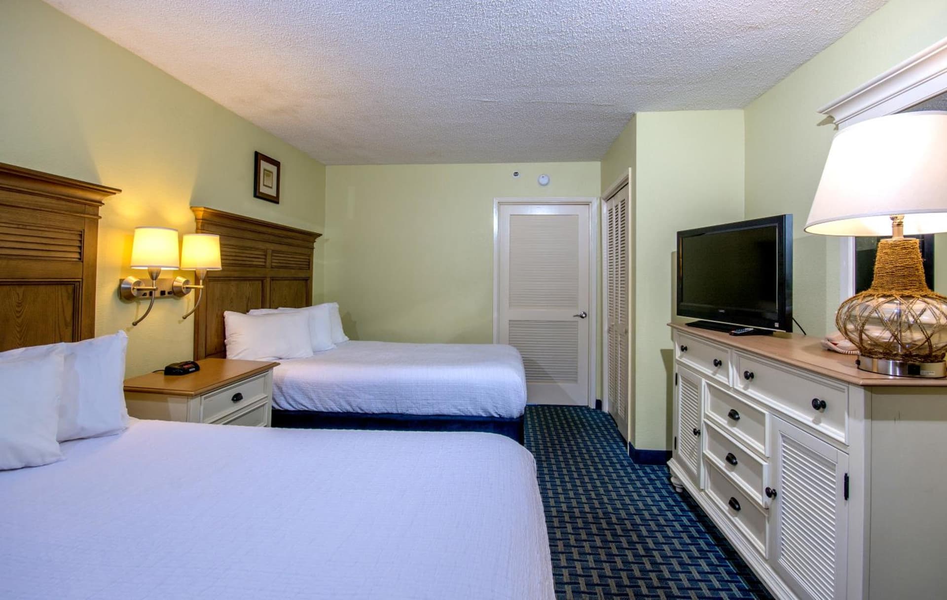 Compass Cove interior in Myrtle Beach, SC — gallery photo 2