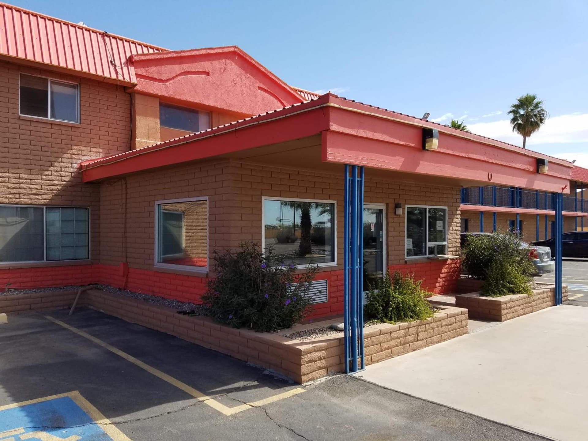 Americas Best Value Inn-Eloy Casa Grande featured exterior or lobby in Eloy, AZ — similar hotel