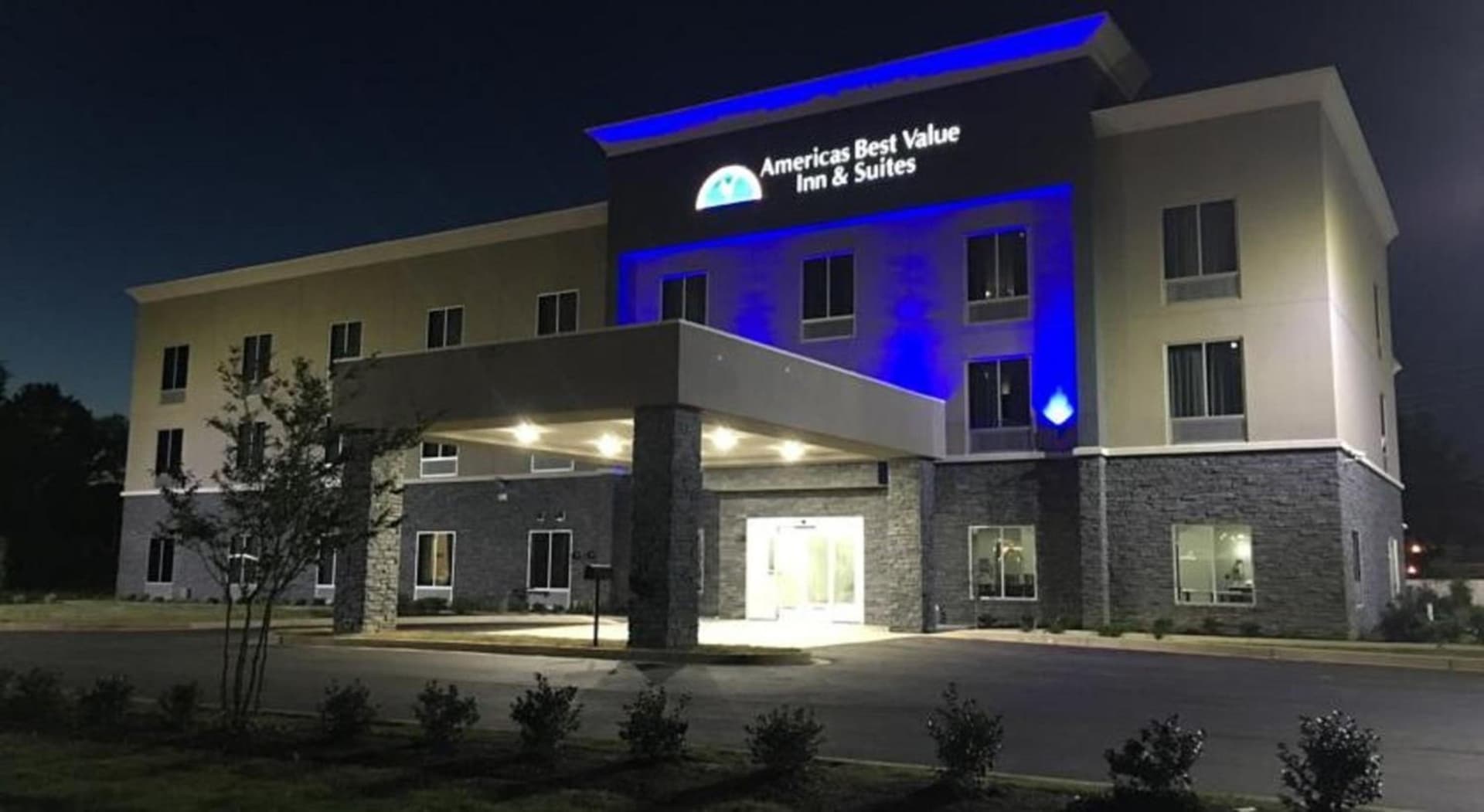 Americas Best Value Inn & Suites featured exterior or lobby in Horn Lake, MS — similar hotel