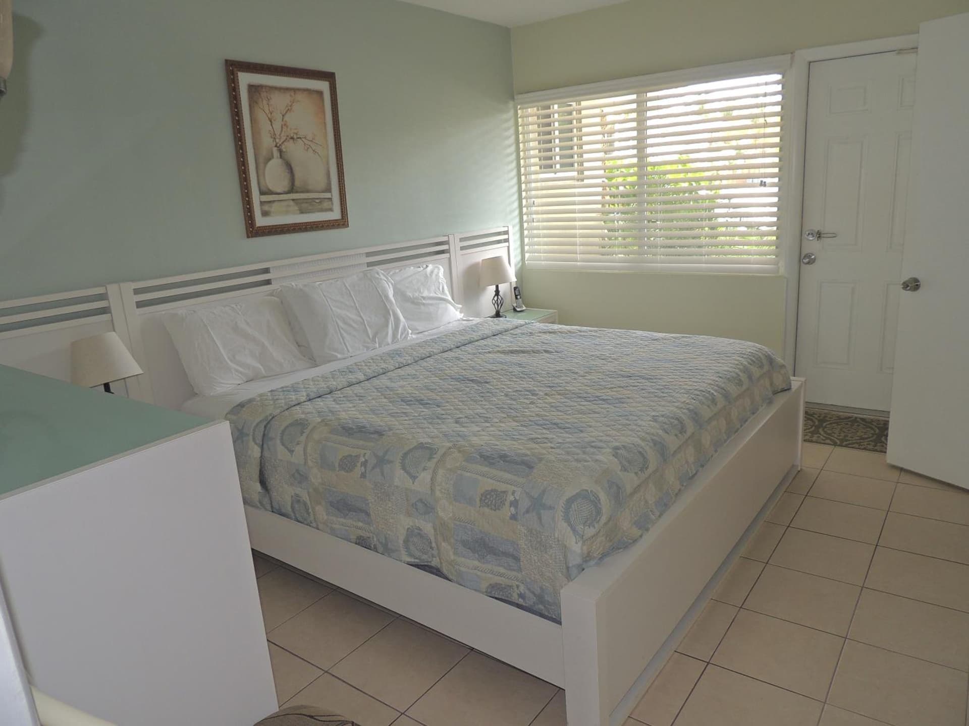 Aqua Mar Condos gallery photo in Pompano Beach, FL — image 43