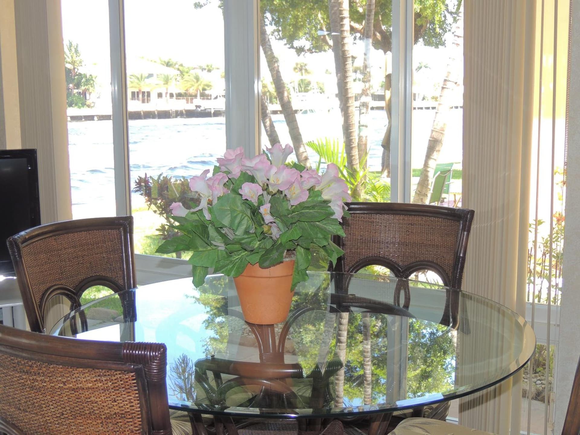 Aqua Mar Condos gallery photo in Pompano Beach, FL — image 14