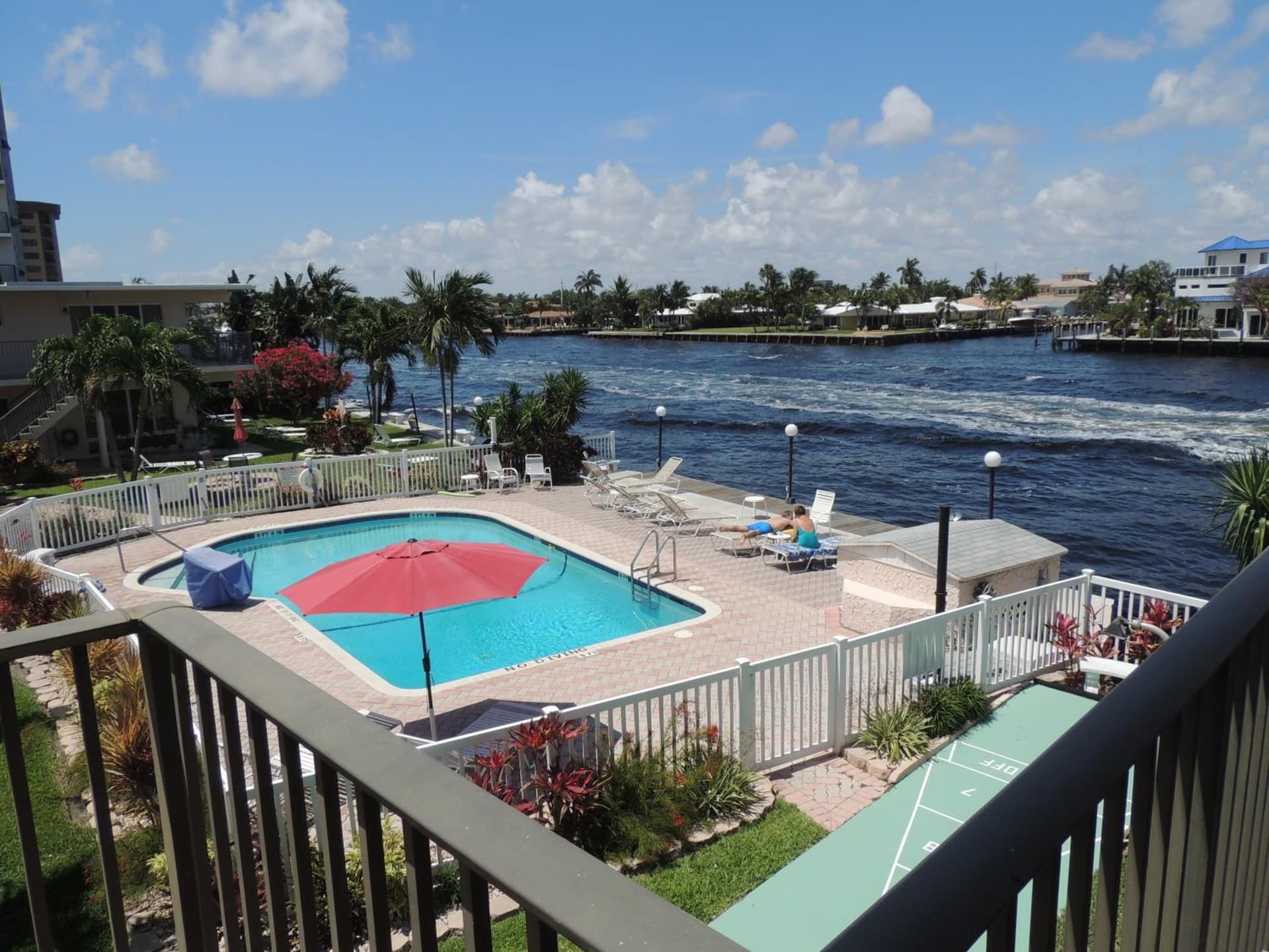 Aqua Mar Condos interior in Pompano Beach, FL — gallery photo 2