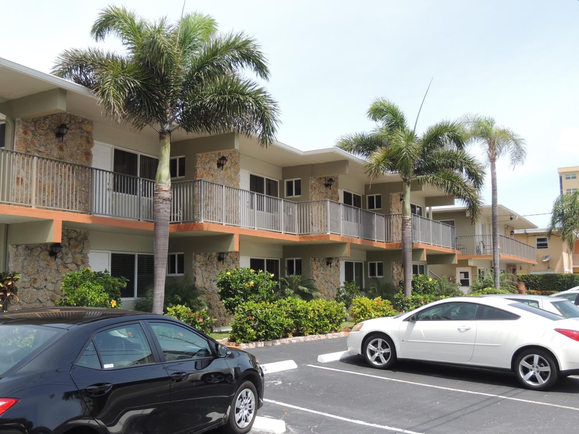 Aqua Mar Condos gallery photo in Pompano Beach, FL — image 44