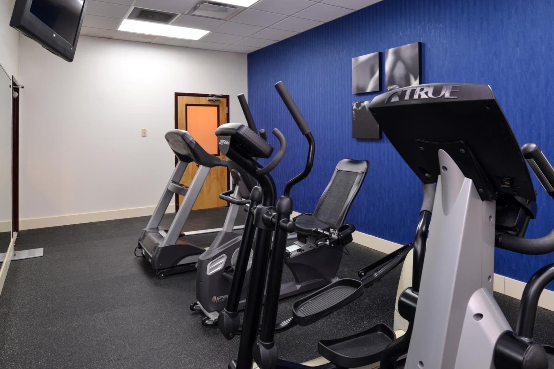 Country Inn & Suites by Radisson Nashville Airport TN gallery photo in Nashville, TN — image 40