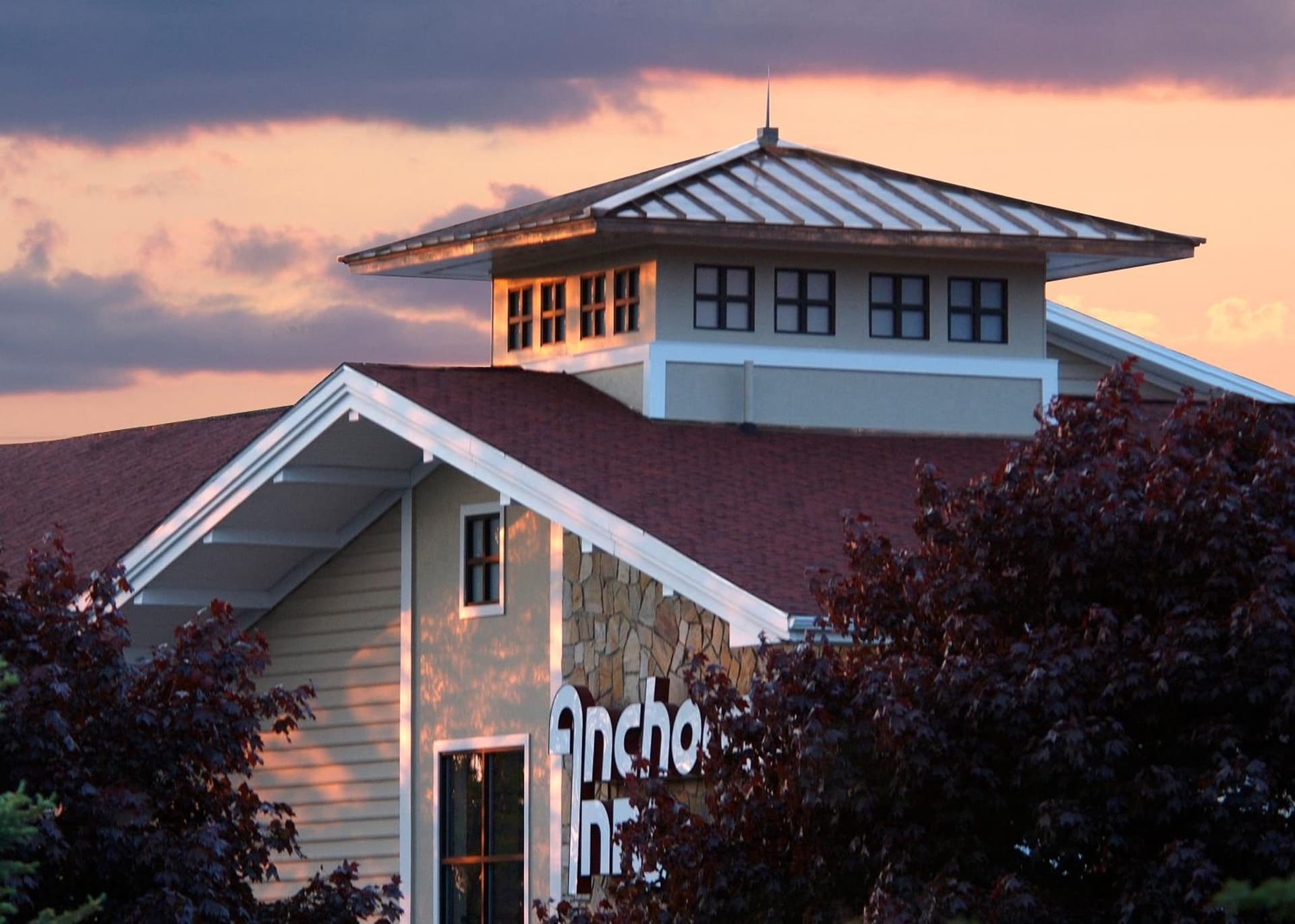 Anchorage Inn and Suites property views in Portsmouth, NH — gallery photo 3